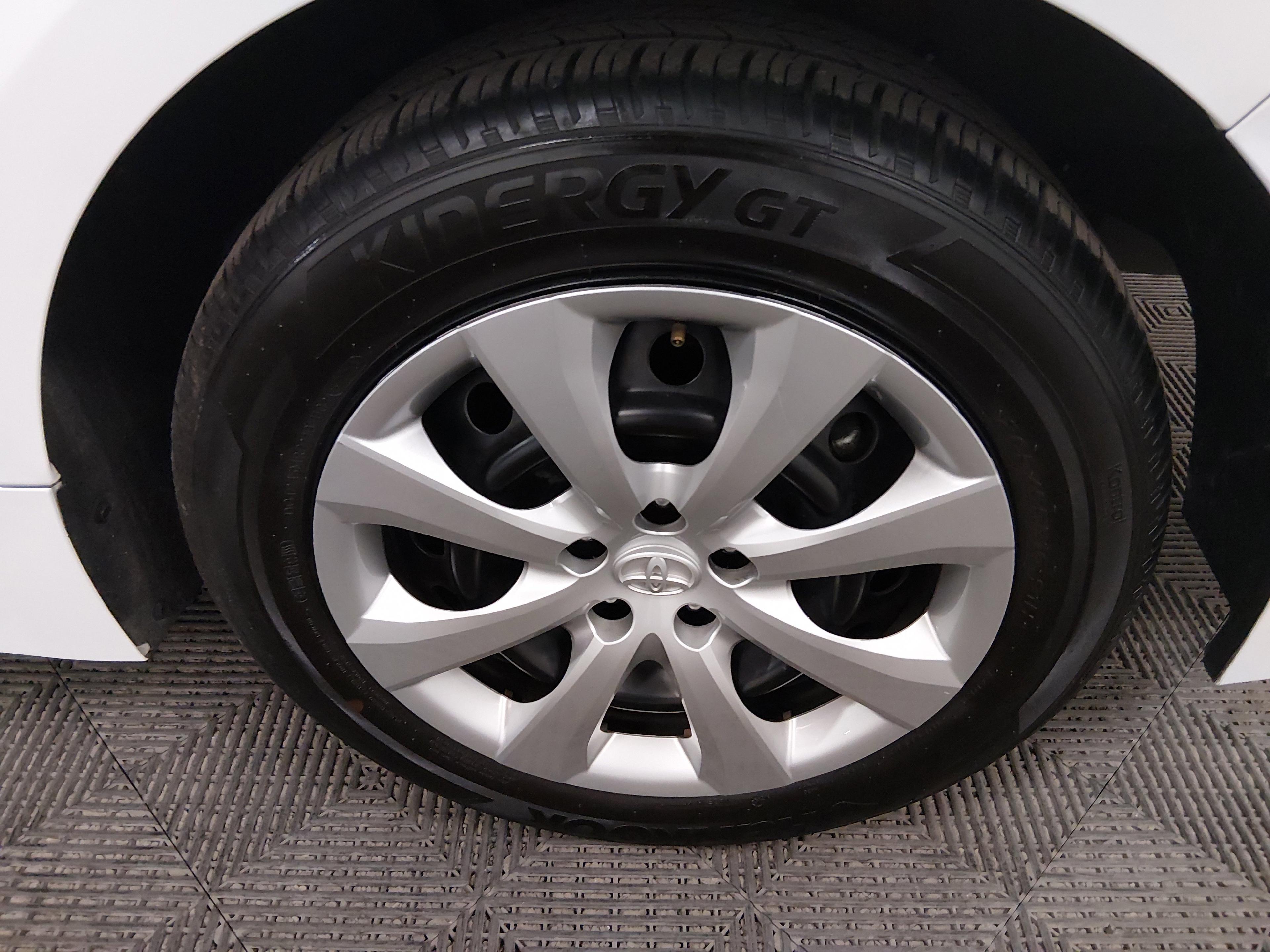 Toyota Corolla Le Cvt - Thumbnail 10