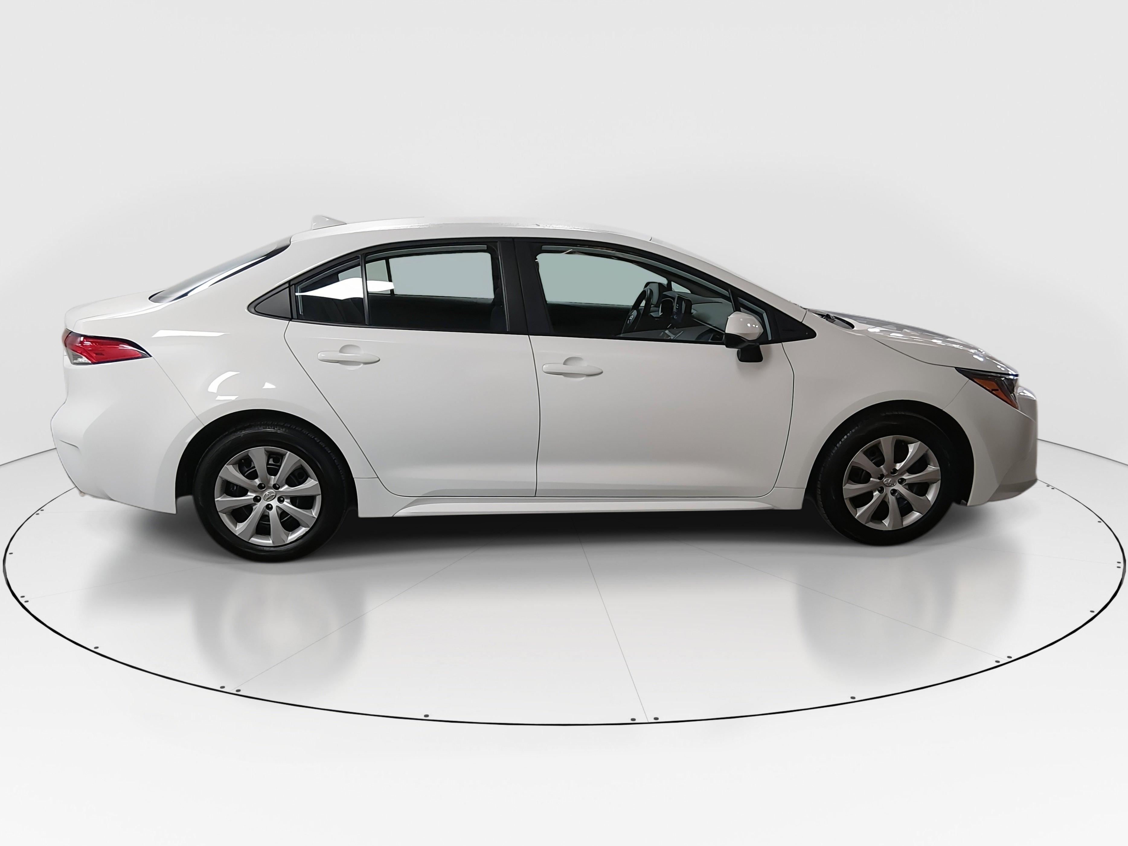 Toyota Corolla Le Cvt - Thumbnail 8