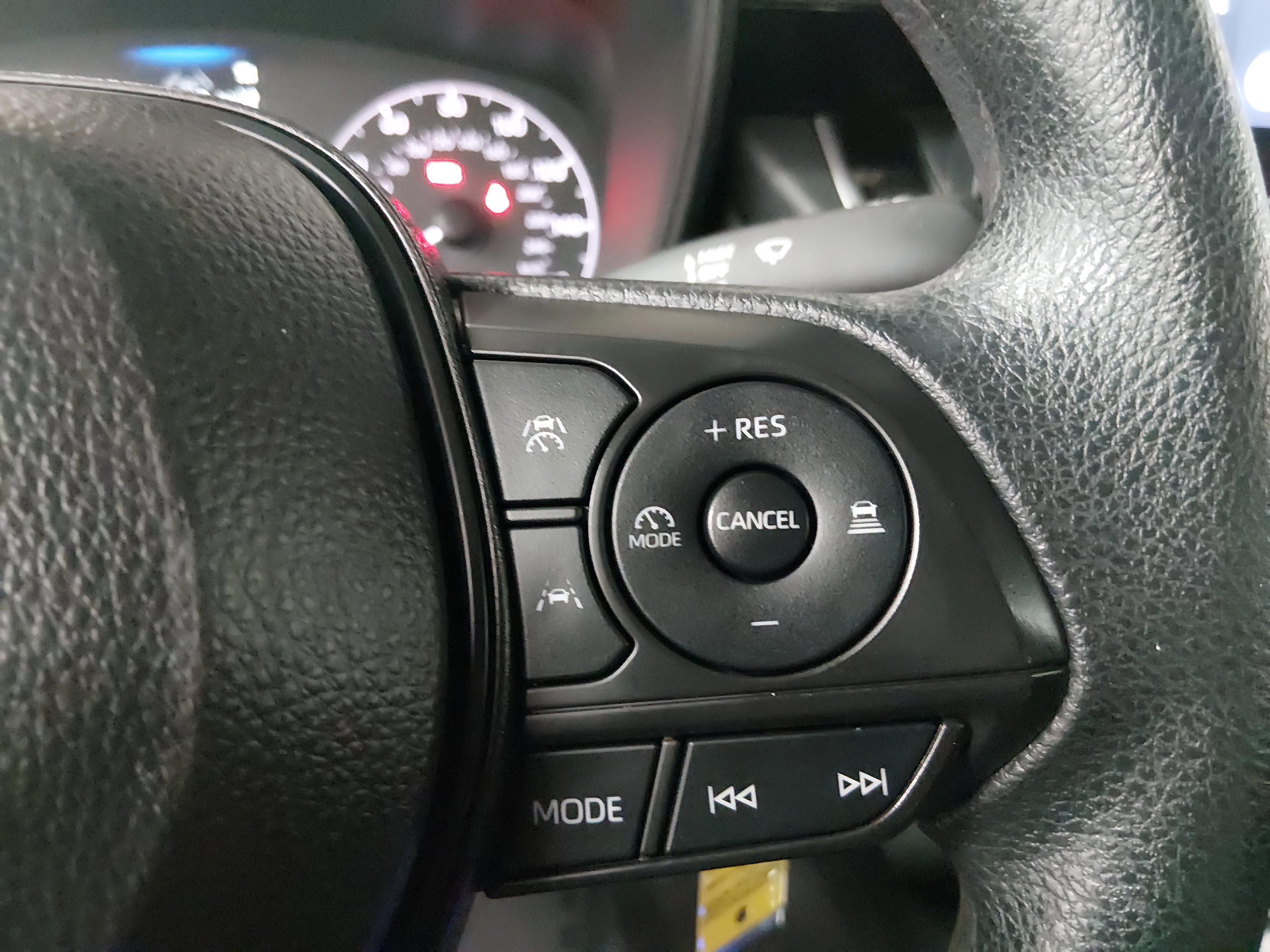 Toyota Corolla Le Cvt - Thumbnail 13