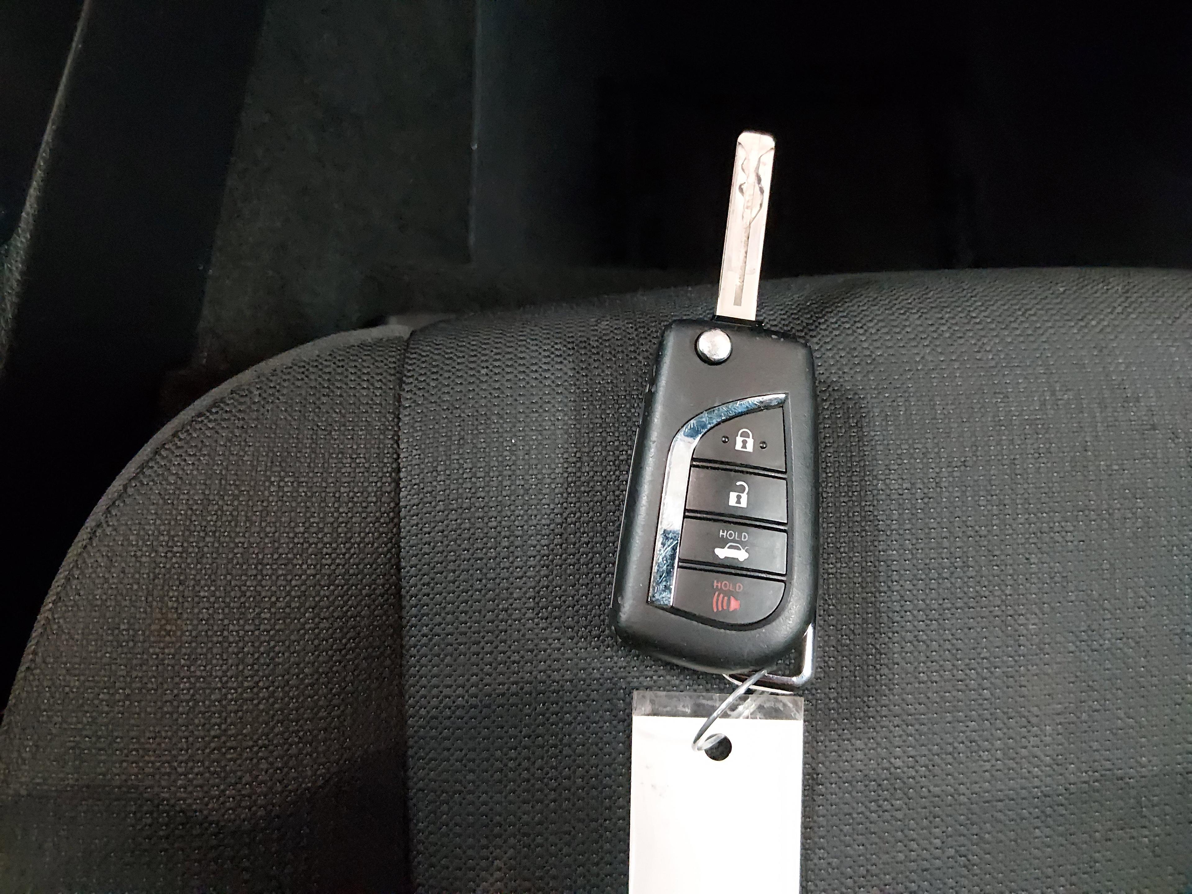 Toyota Corolla Le Cvt - Thumbnail 15