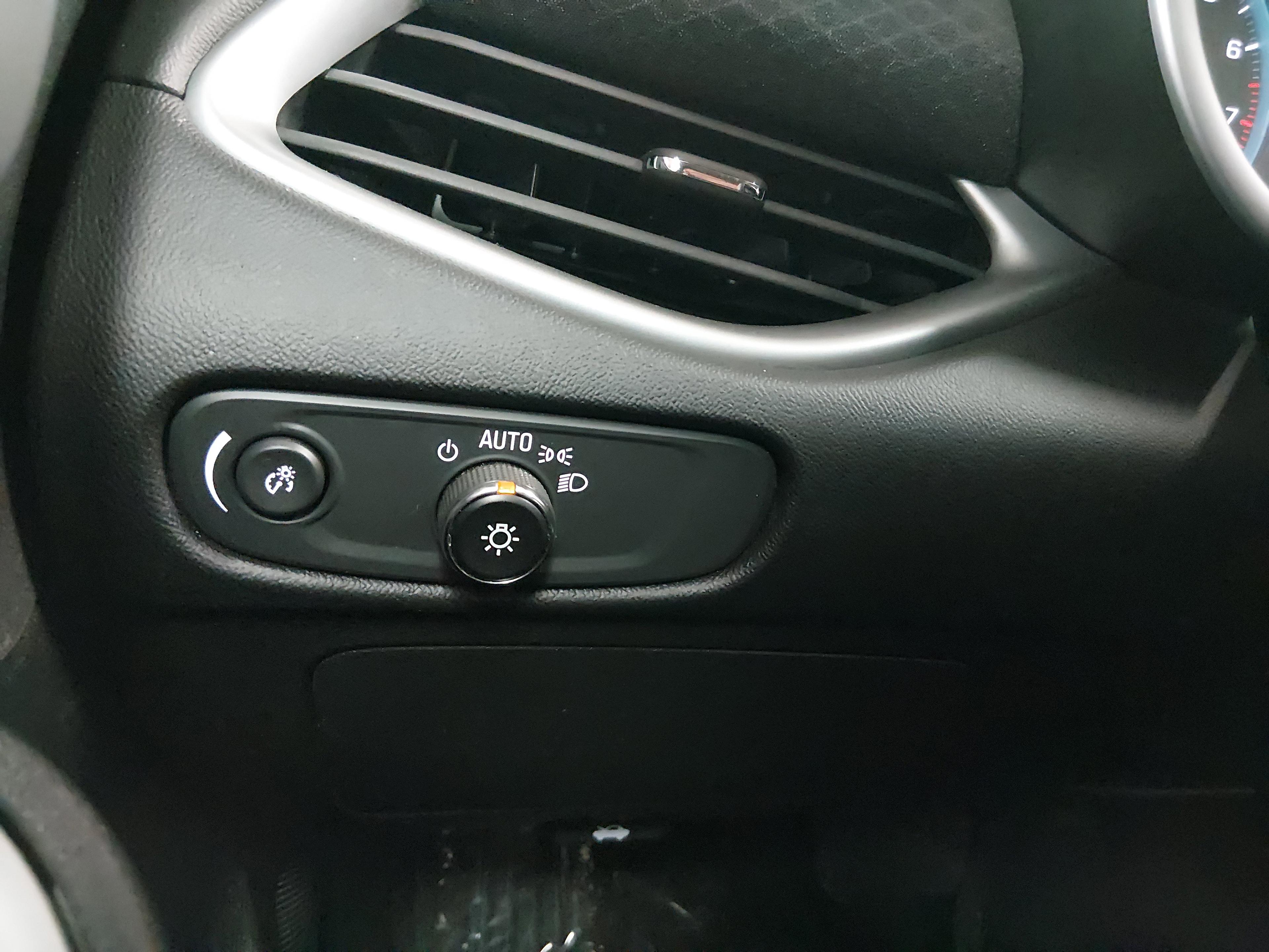 Chevrolet Malibu 4Dr Sdn 1Lt - Thumbnail 13