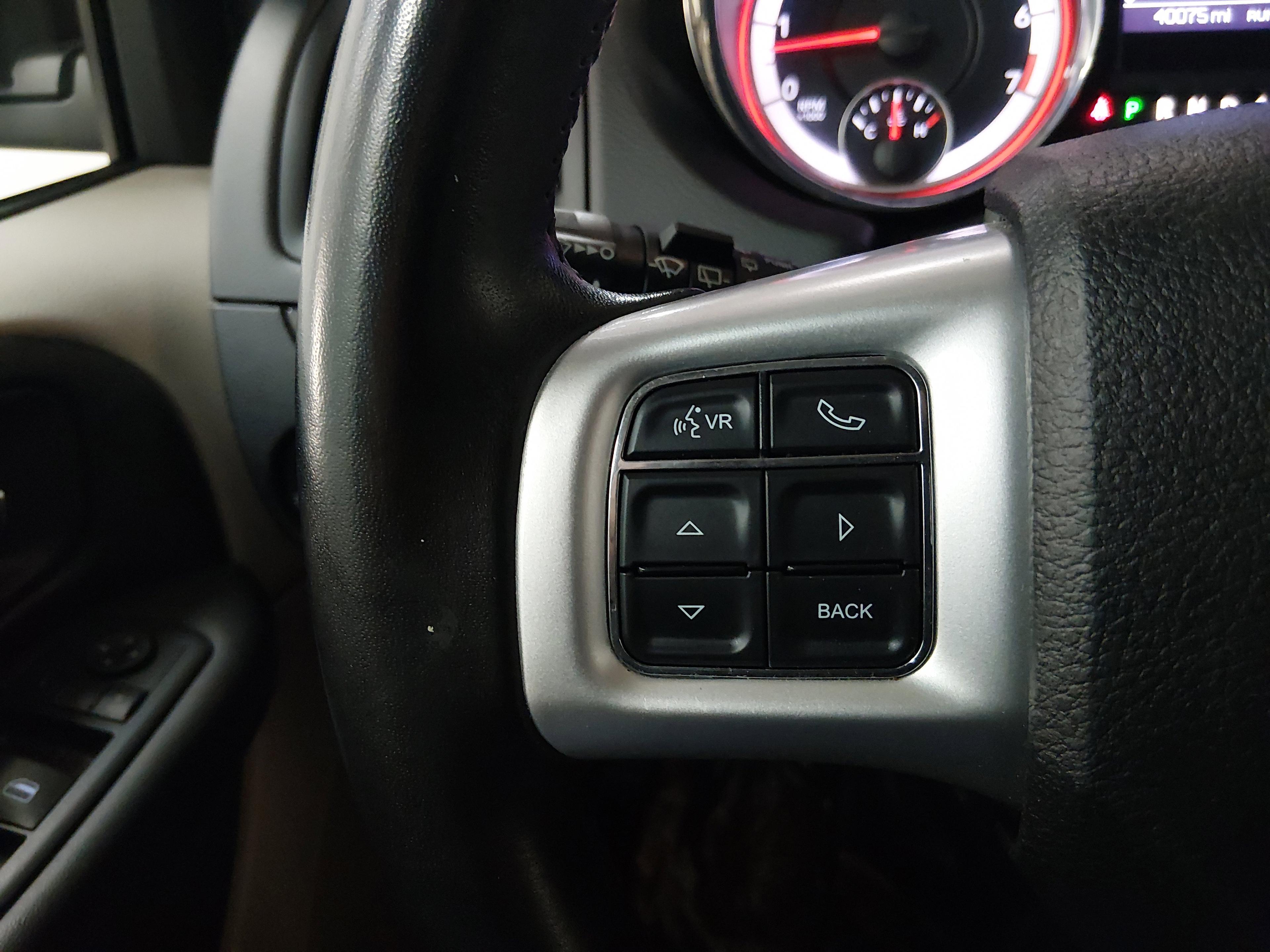 Dodge Grand Caravan - Thumbnail 12