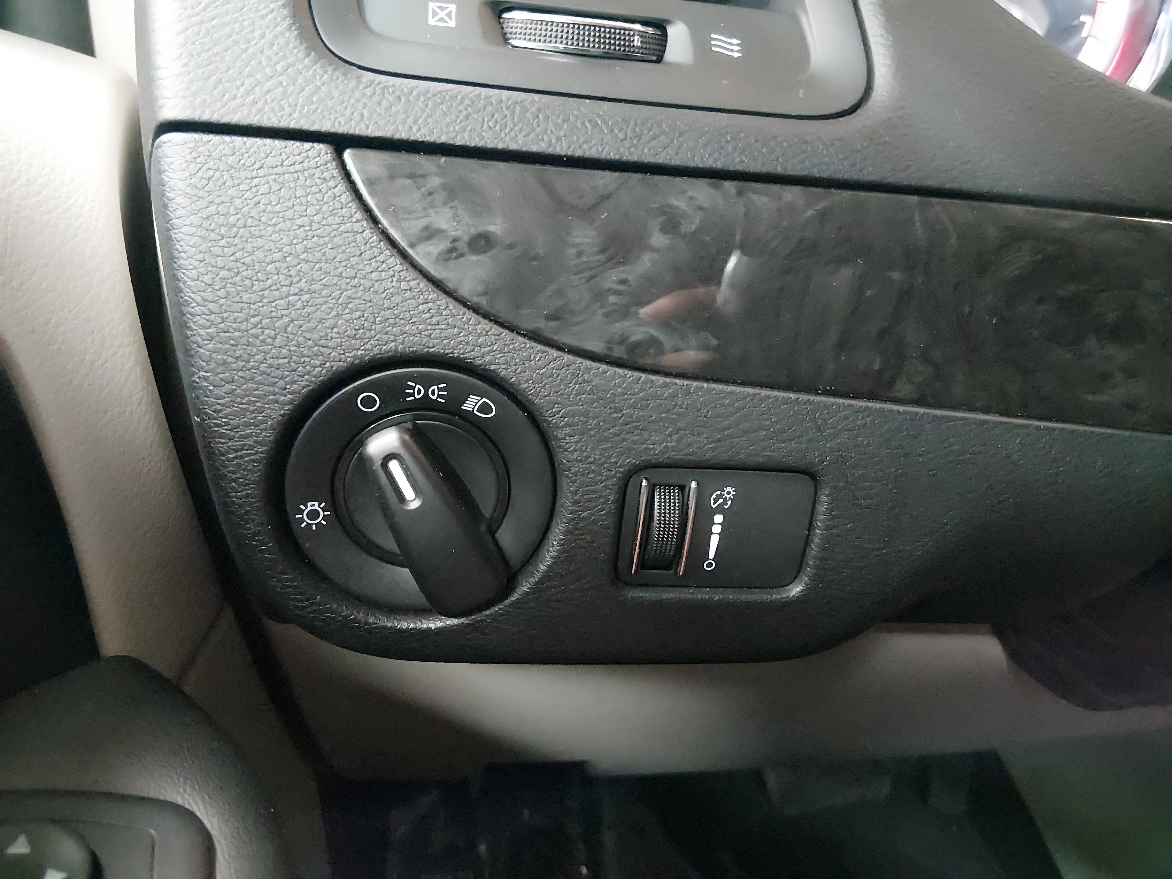 Dodge Grand Caravan - Thumbnail 13