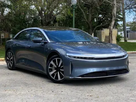 Lucid Air Touring - Thumbnail 4