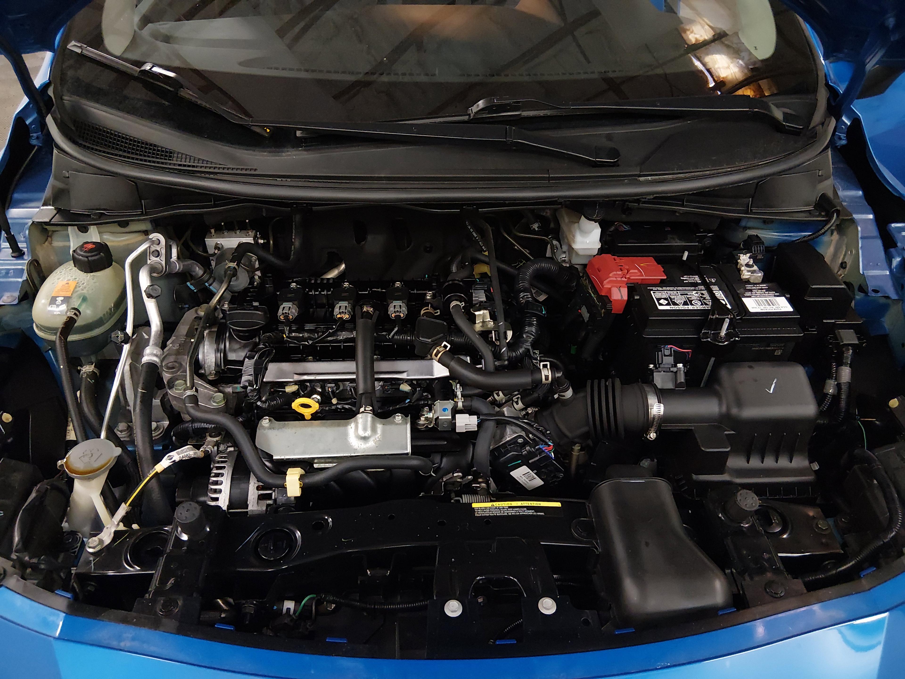 Nissan Versa Sv Cvt - Thumbnail 9