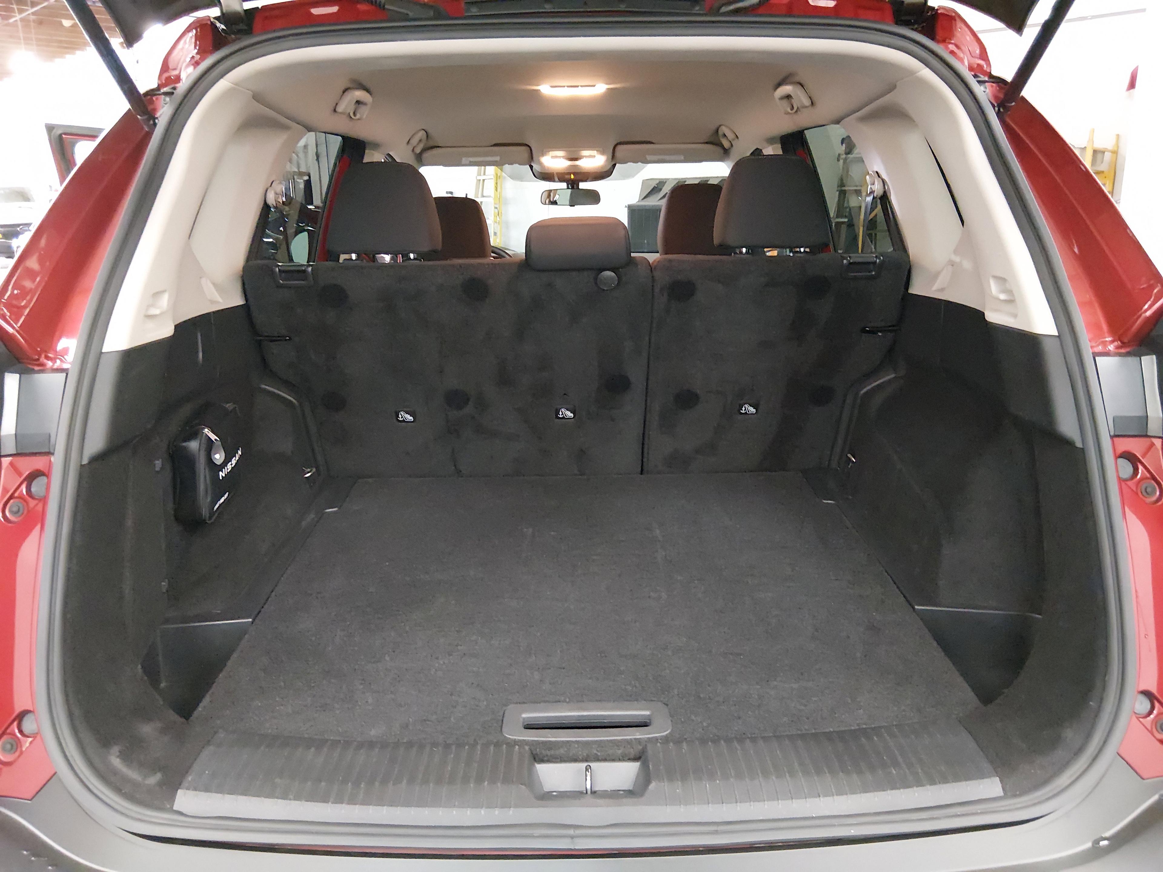 Nissan Rogue Awd S - Thumbnail 11