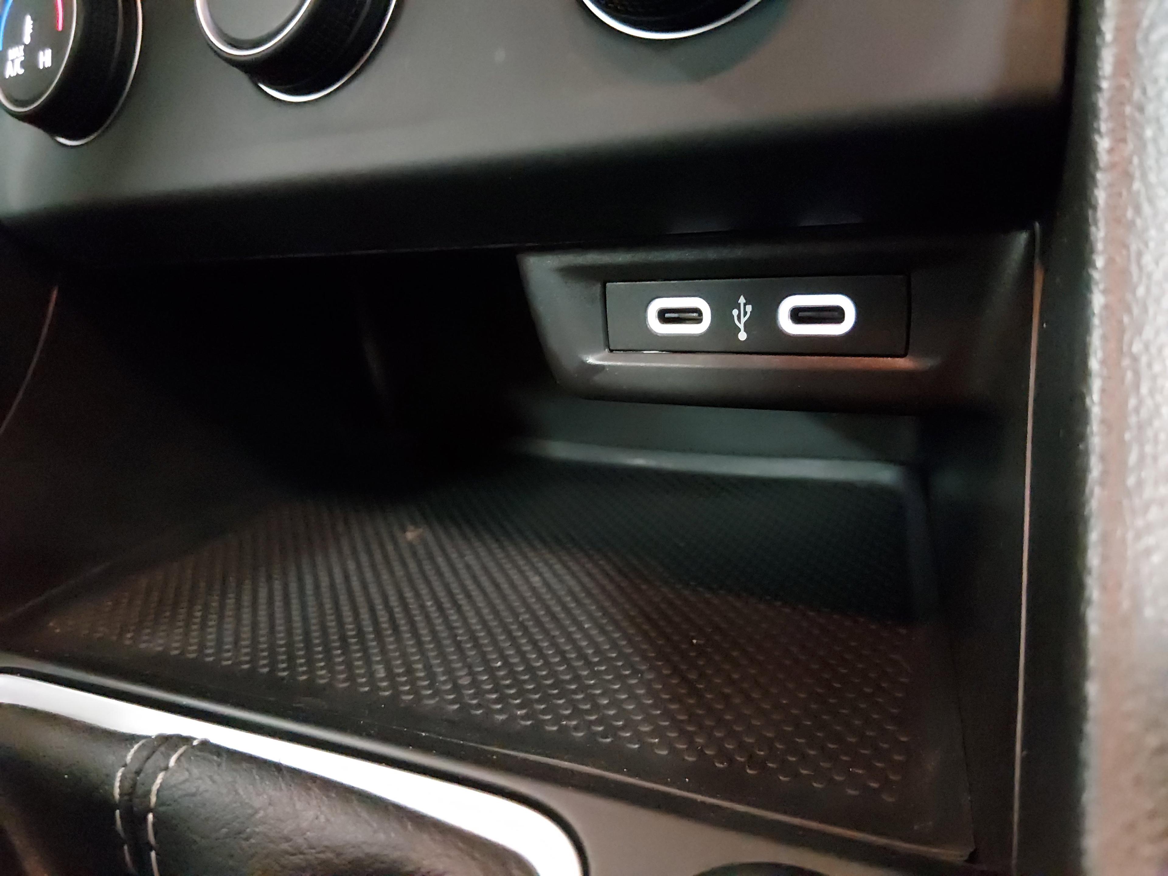 Volkswagen Jetta S Auto - Thumbnail 17