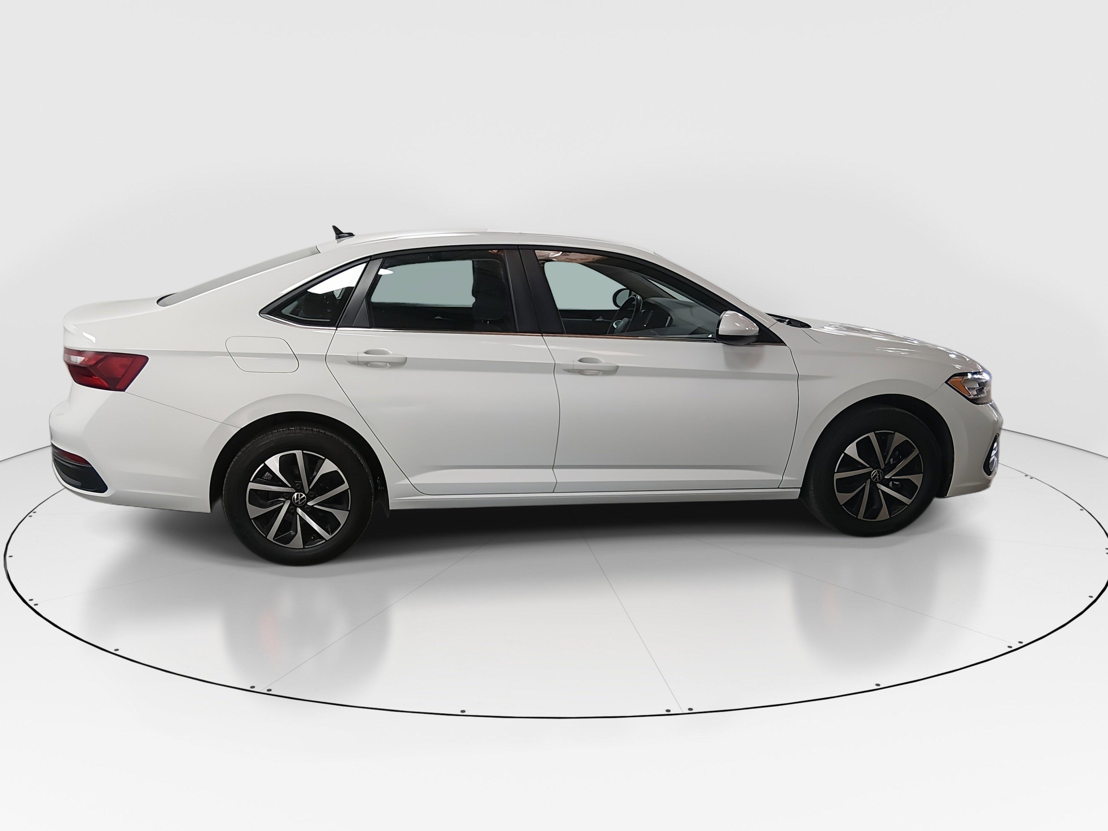 Volkswagen Jetta S Auto - Thumbnail 8