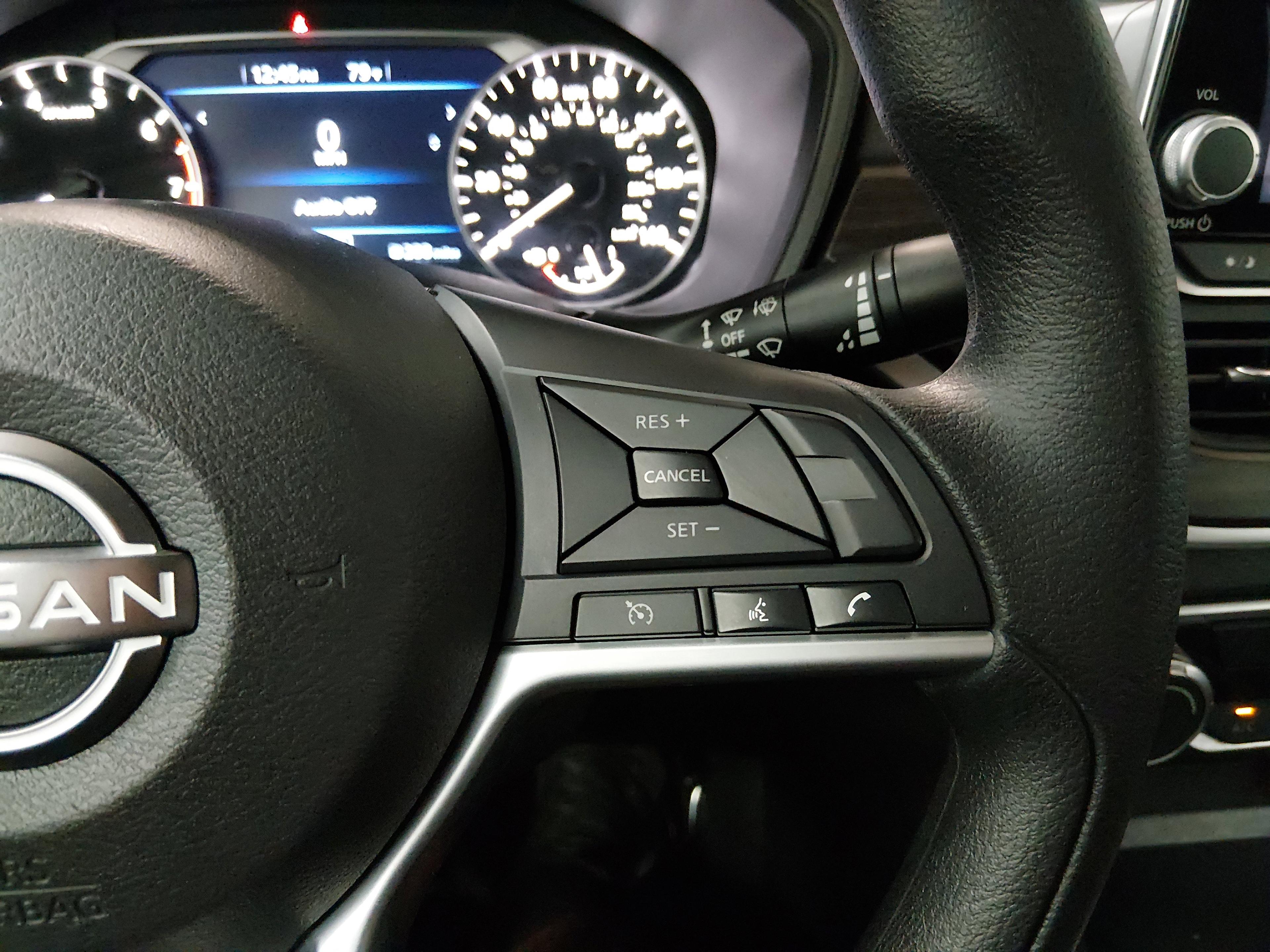 Nissan Altima Sv Fwd - Thumbnail 17