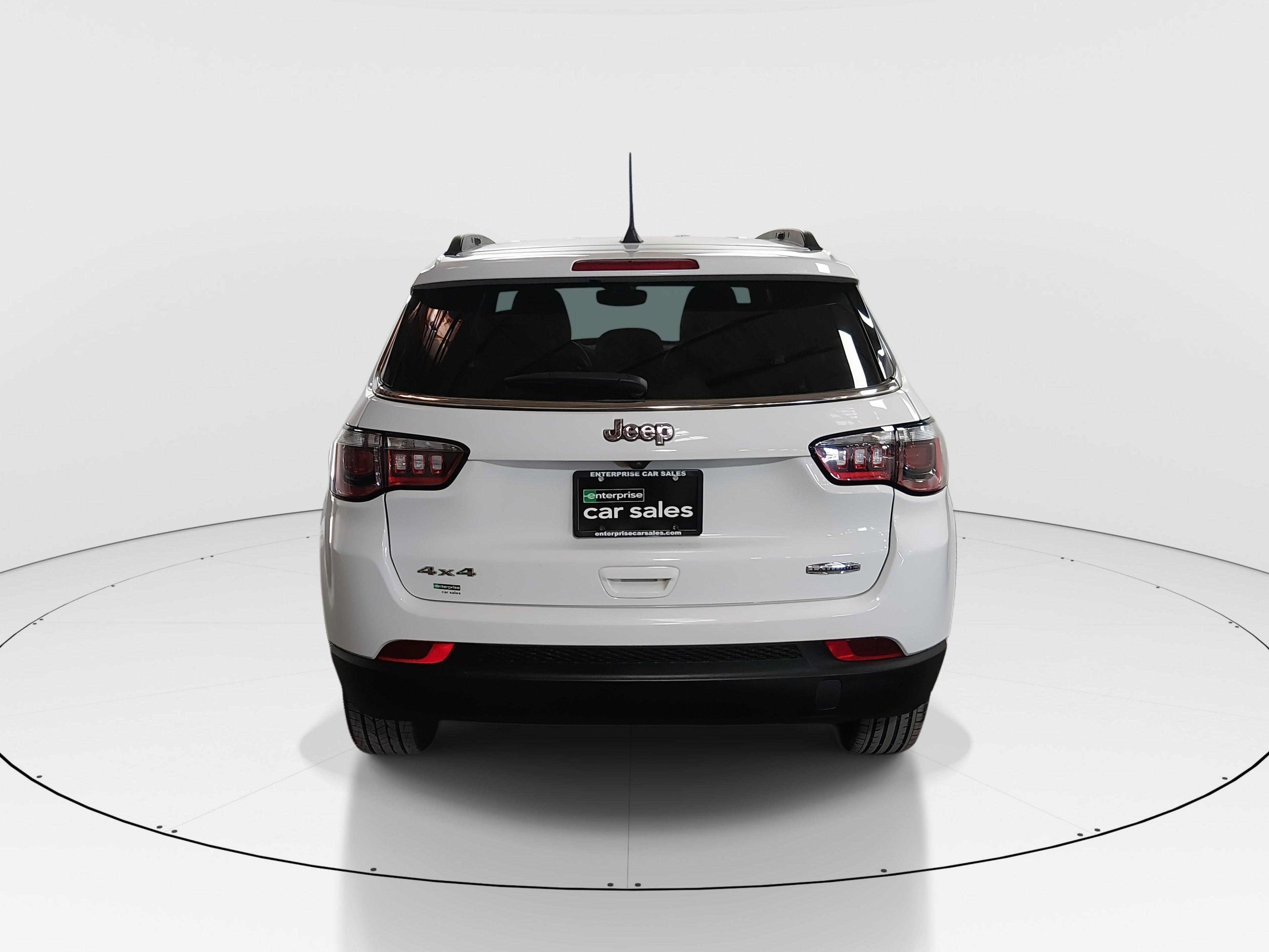 Jeep Compass Latitude 4X4 - Thumbnail 6