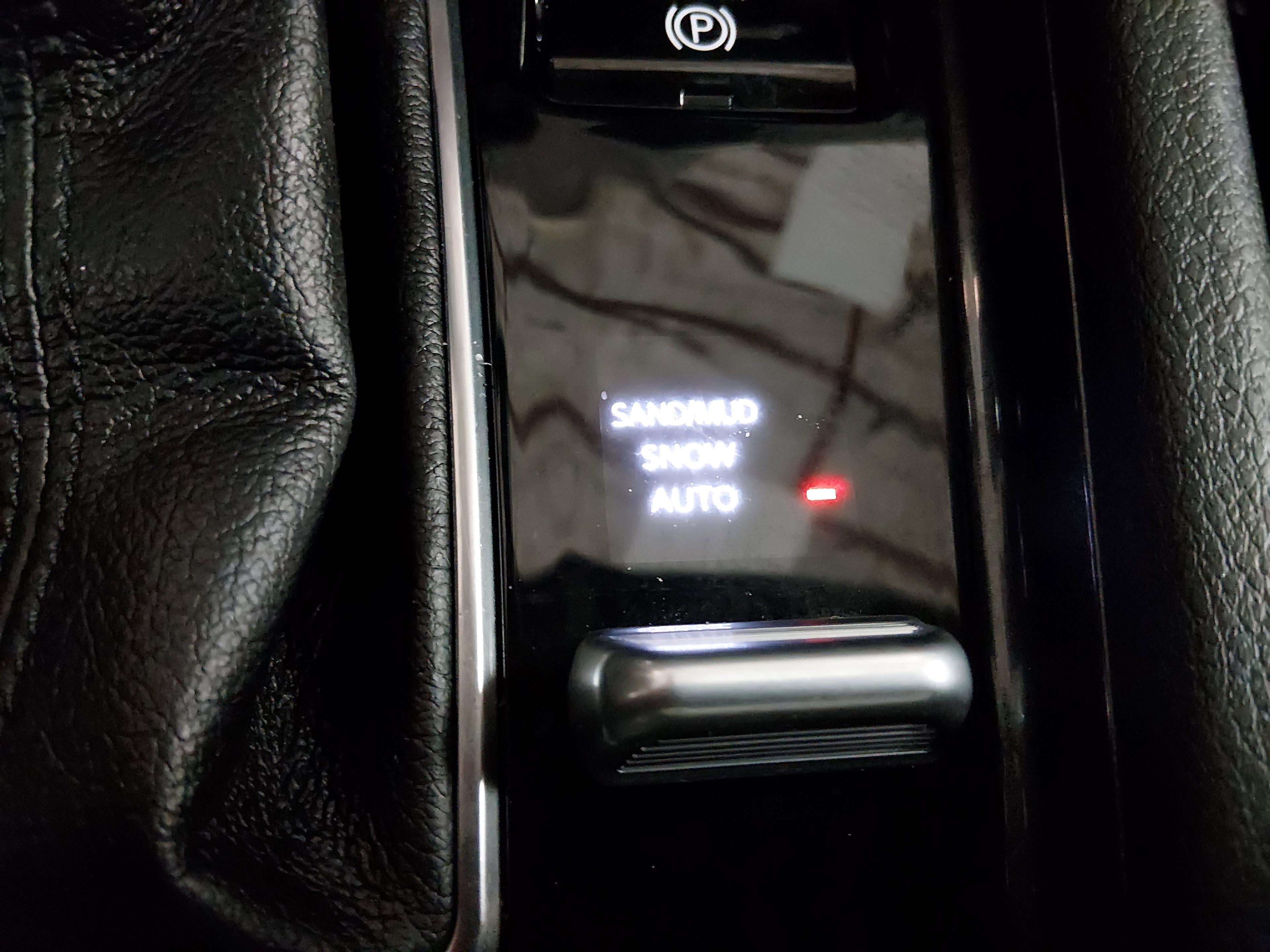 Jeep Compass Latitude 4X4 - Thumbnail 17