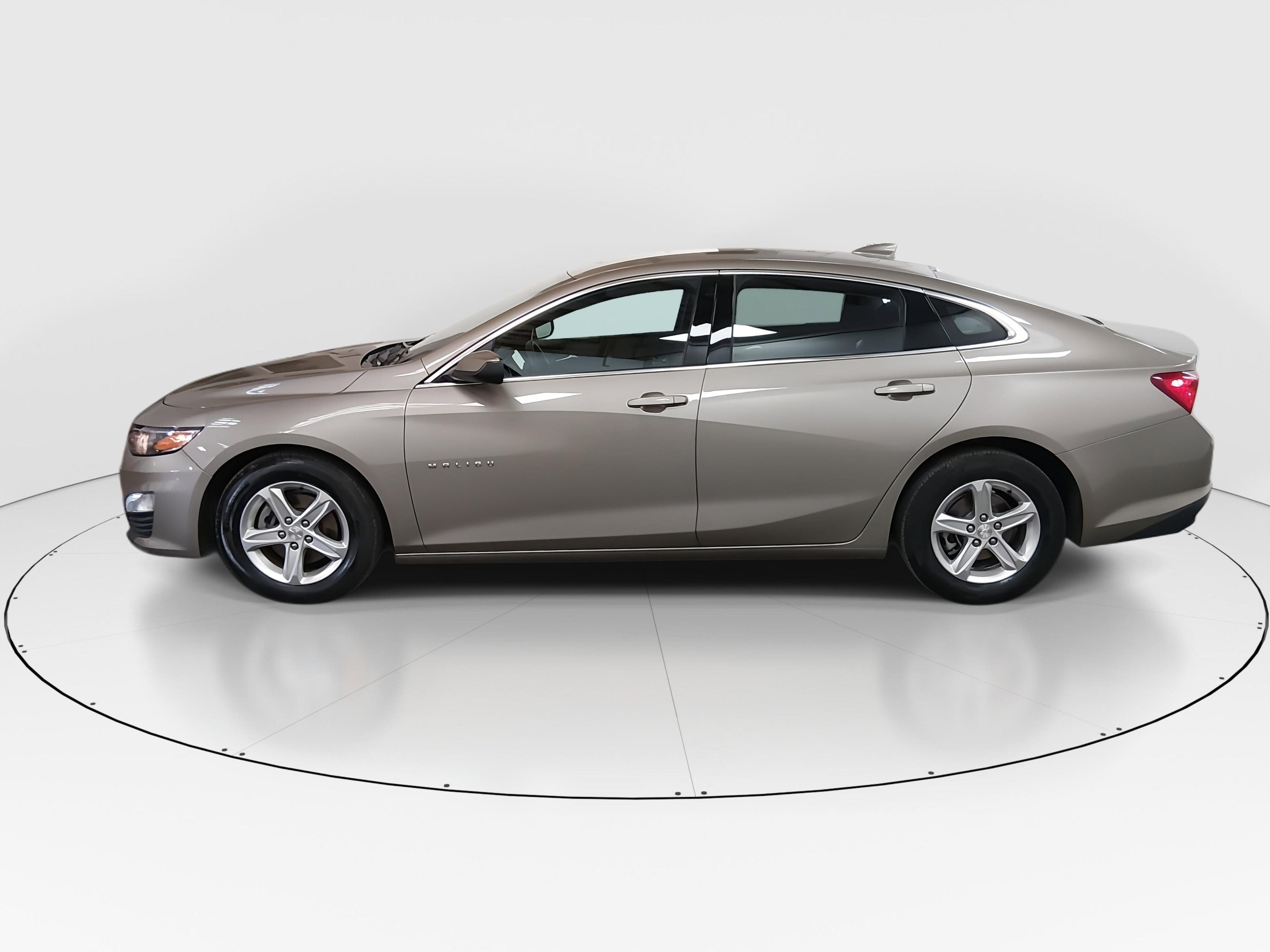 Chevrolet Malibu 4Dr Sdn 1Lt - Thumbnail 4