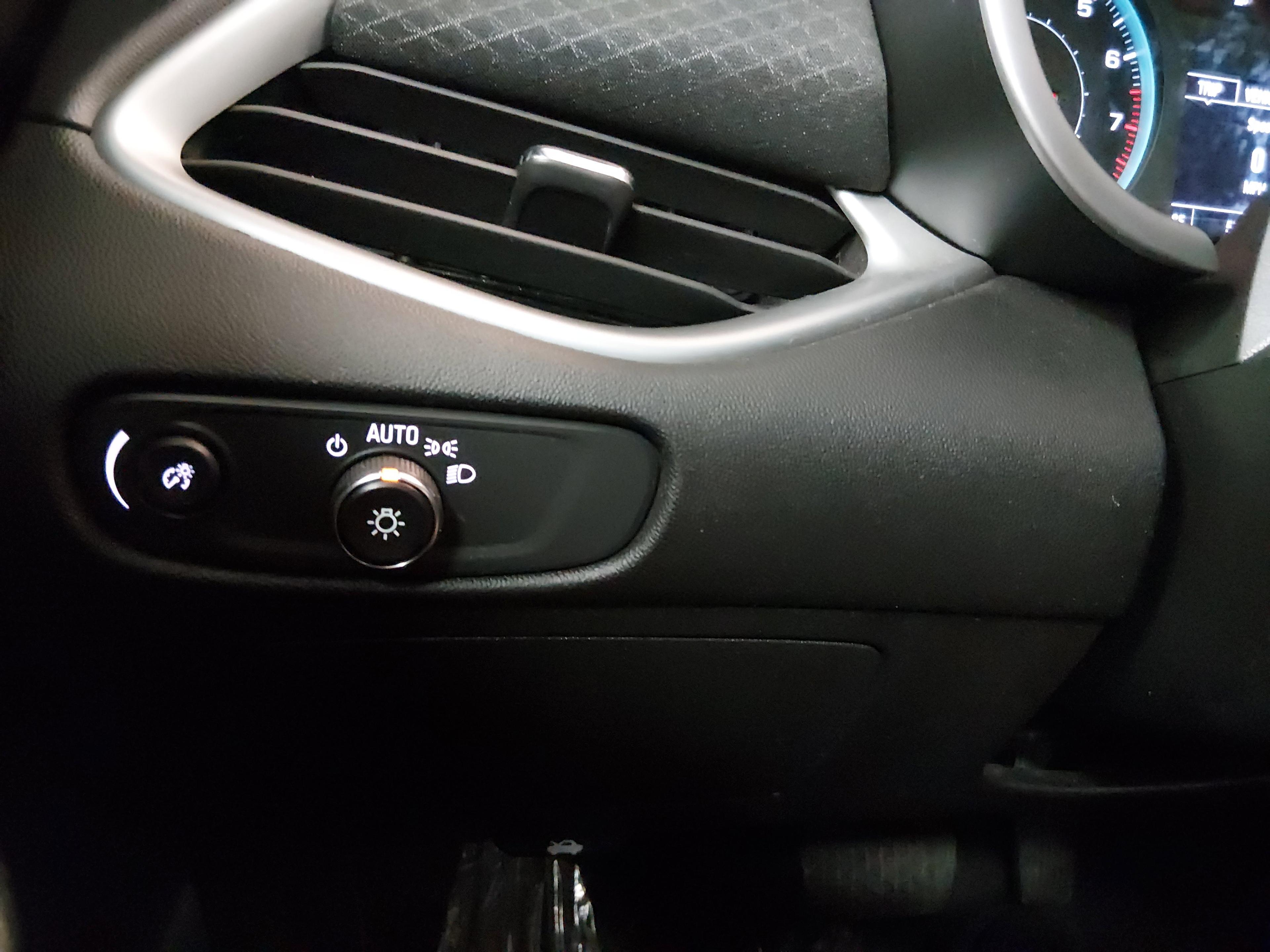 Chevrolet Malibu 4Dr Sdn 1Lt - Thumbnail 13