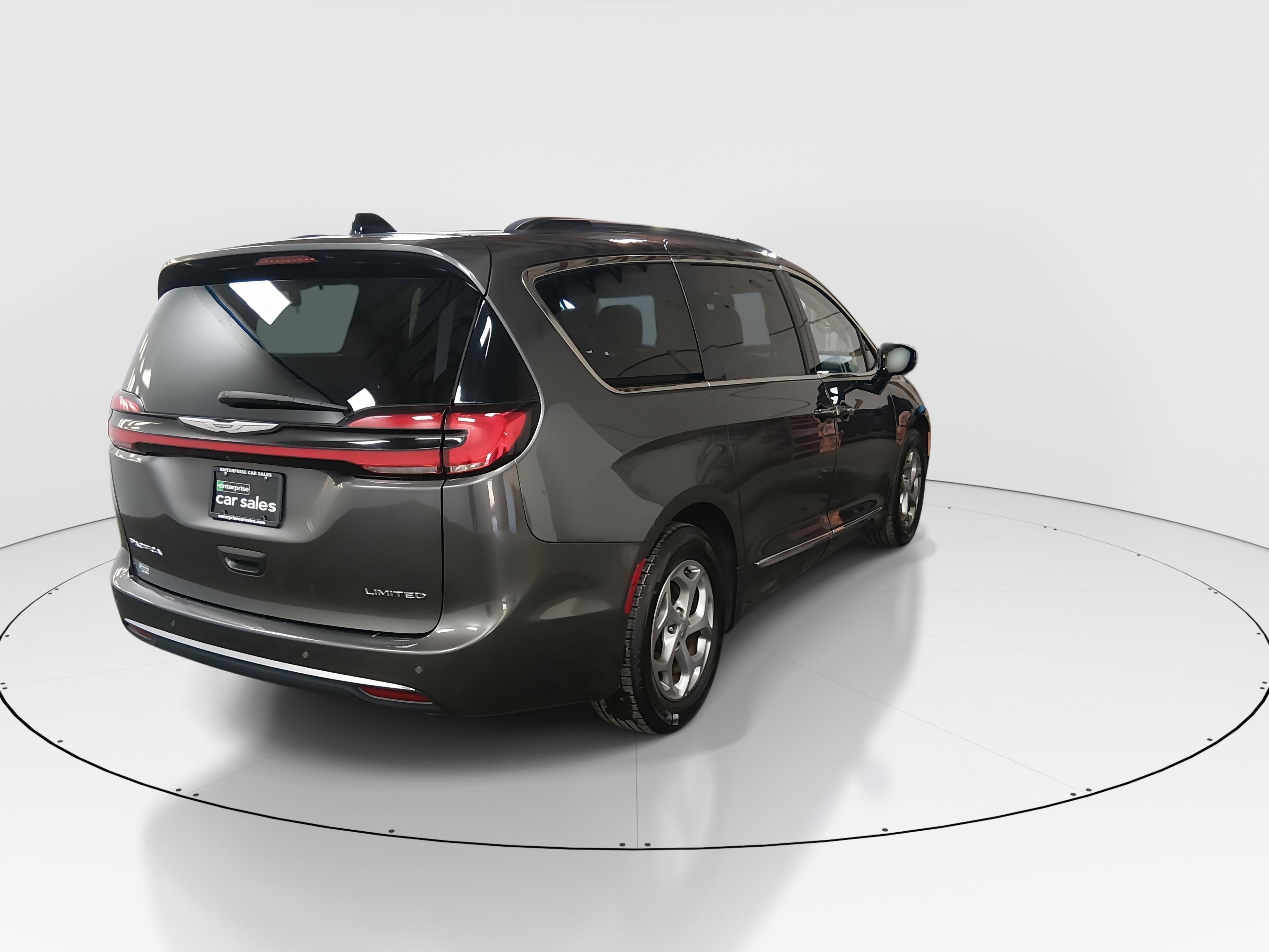 Chrysler Pacifica Limited Fwd - Thumbnail 7