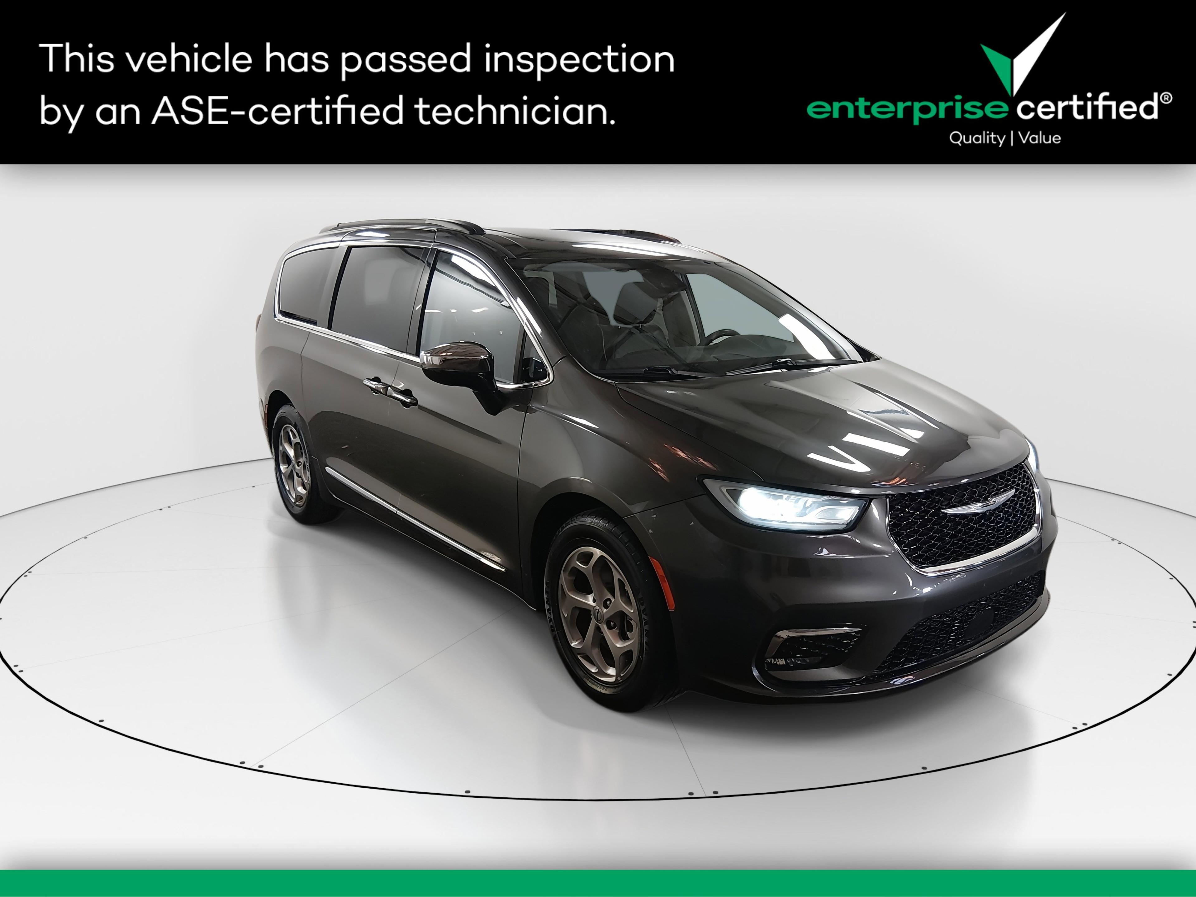 Chrysler Pacifica Limited Fwd - View 1