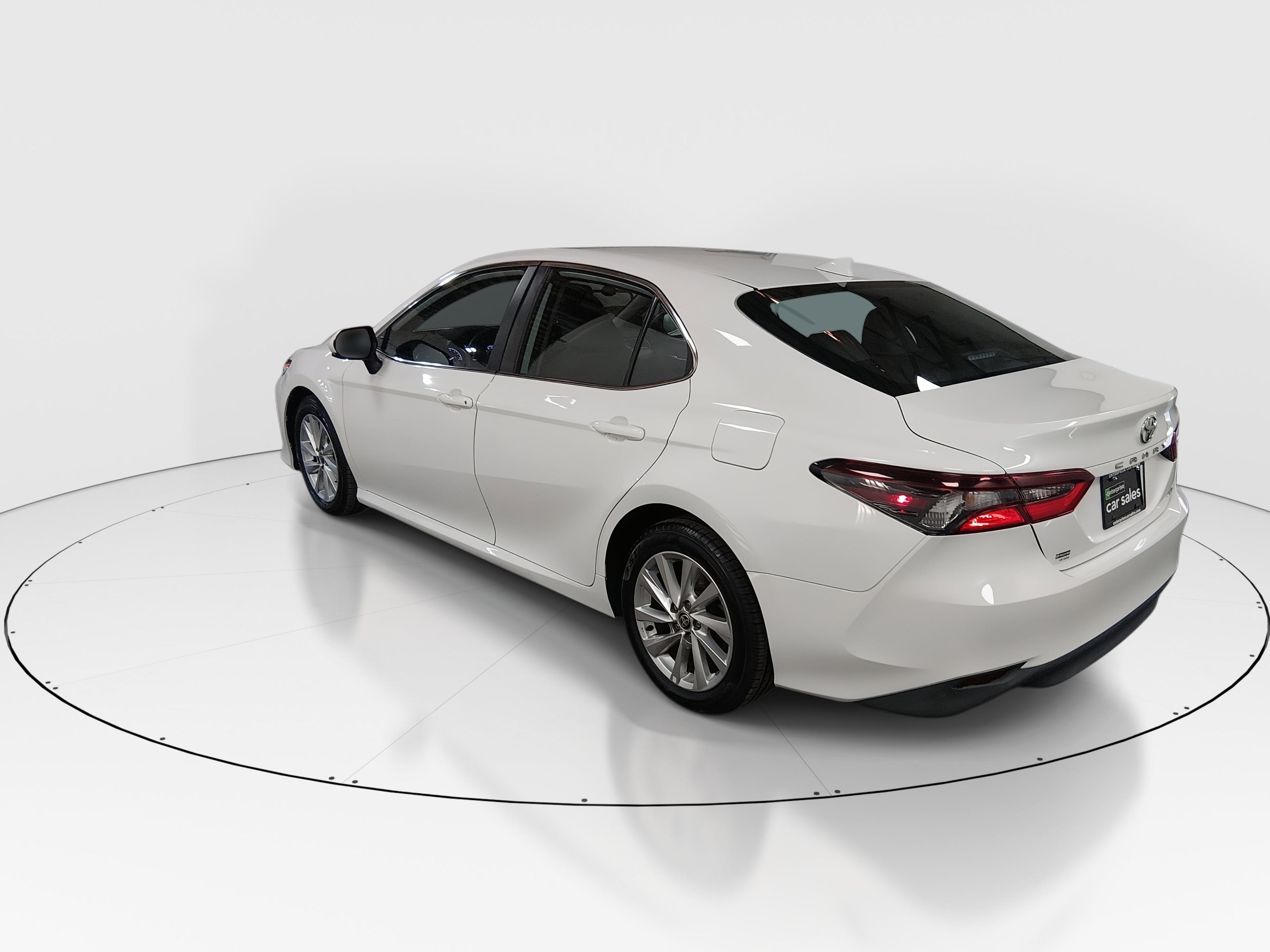 Toyota Camry Le Auto - Thumbnail 5