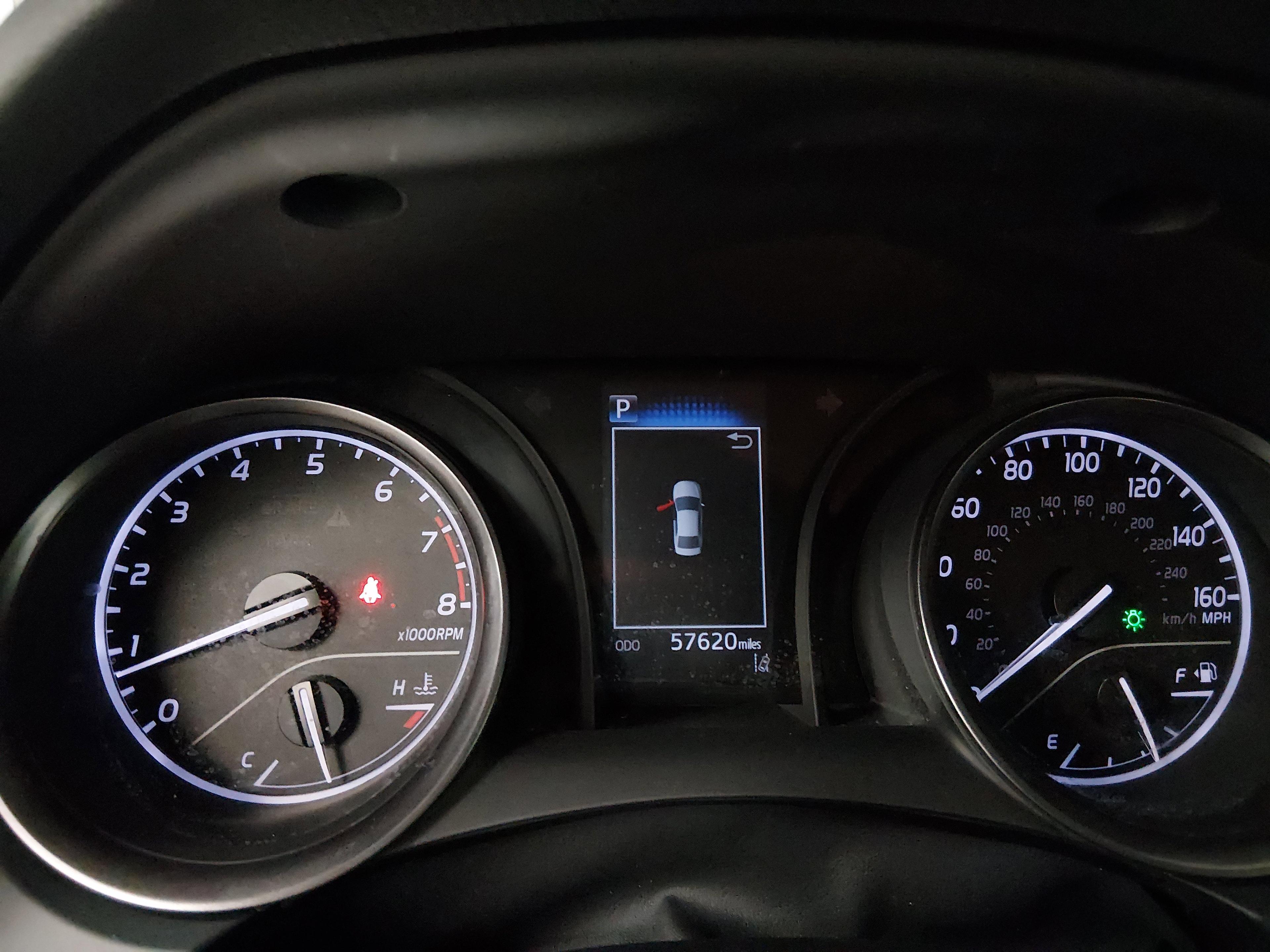 Toyota Camry Se Auto - Thumbnail 14