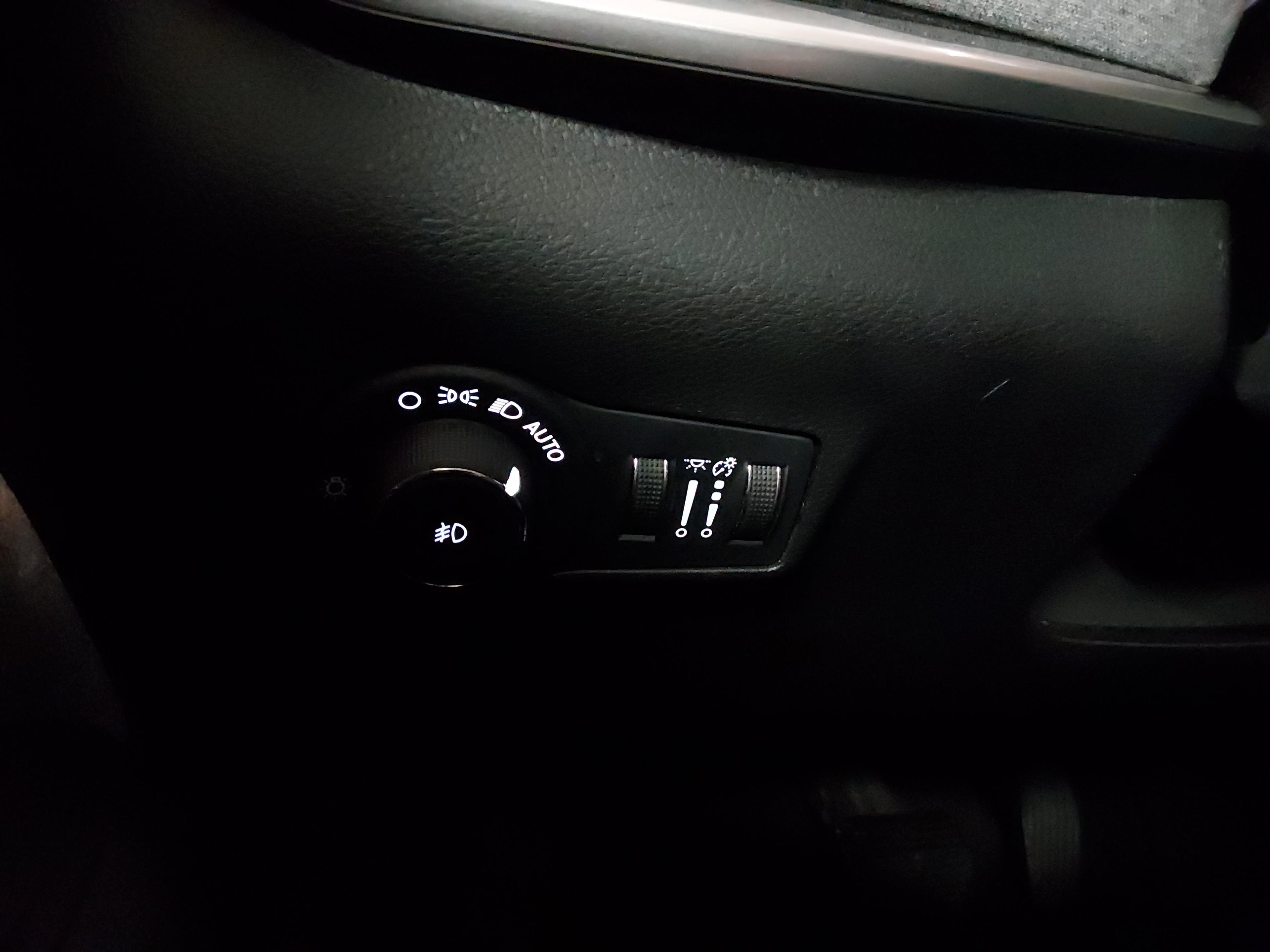 Jeep Compass Latitude 4X4 - Thumbnail 13