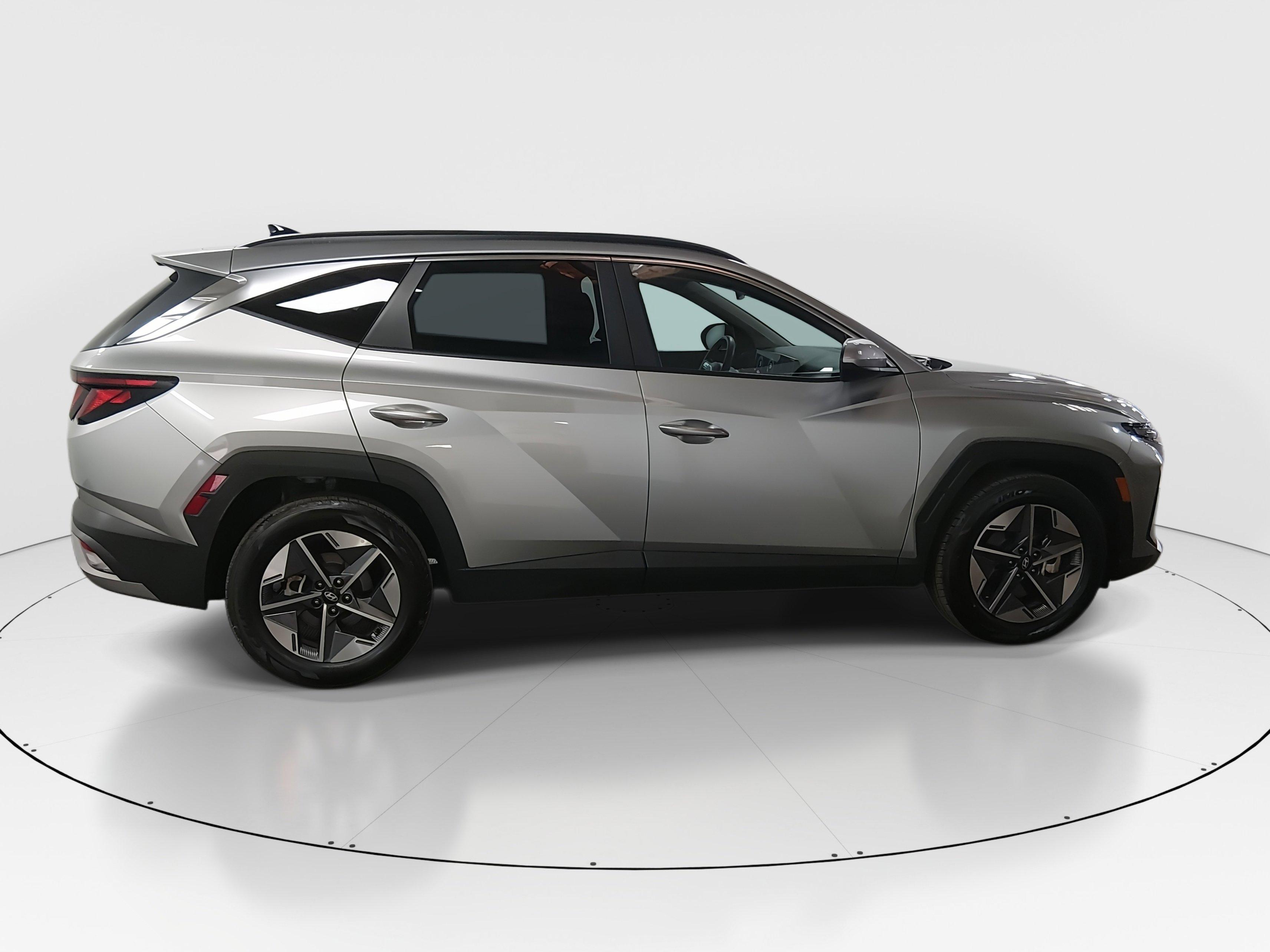 Hyundai Tucson Sel Fwd - Thumbnail 8