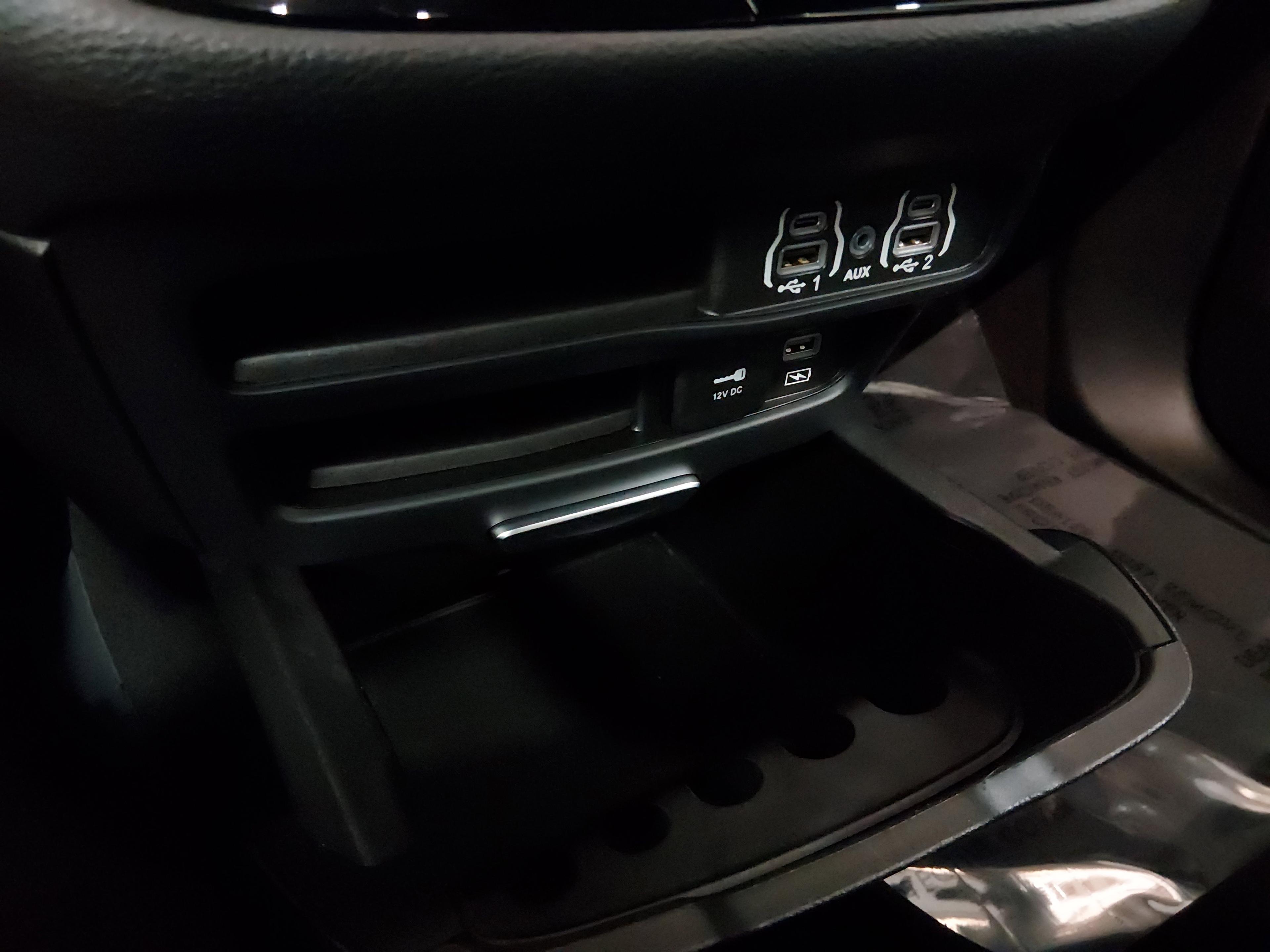 Chrysler Pacifica Touring Fwd - Thumbnail 19