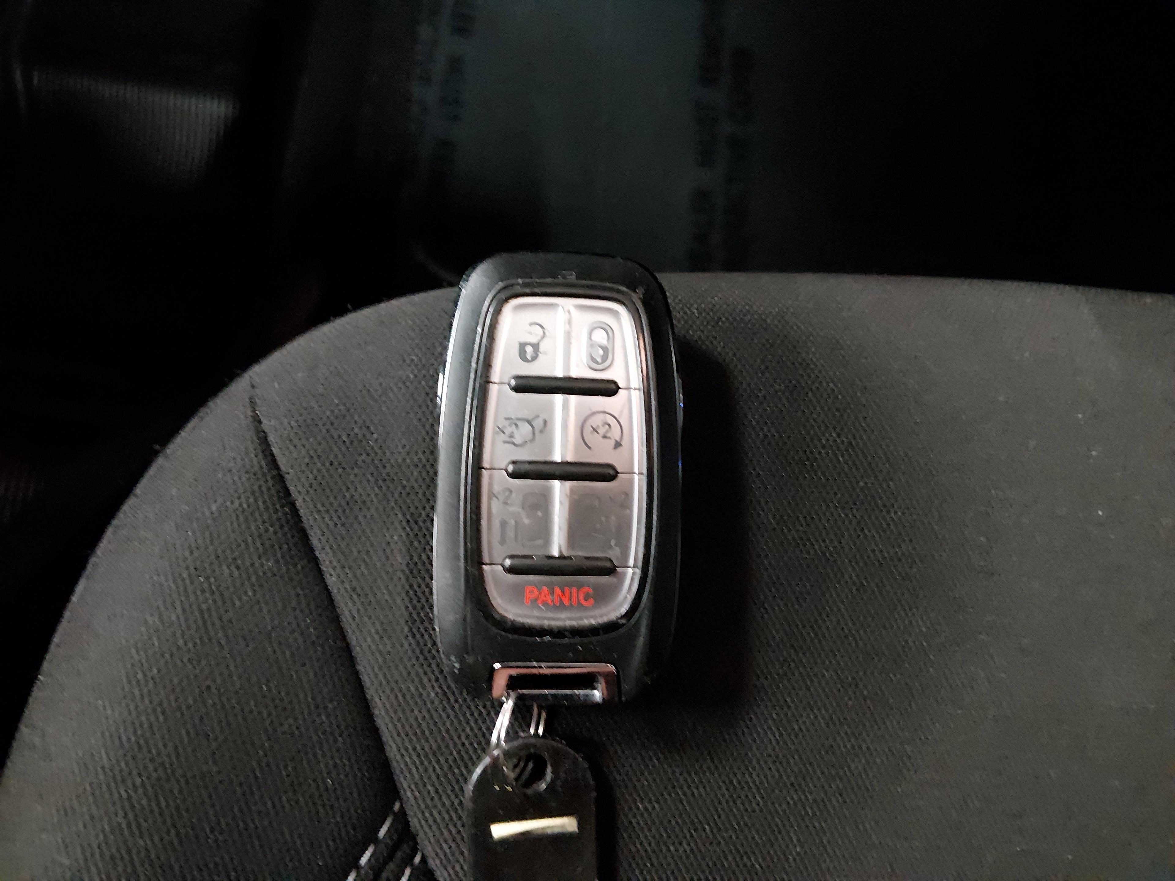 Chrysler Pacifica Touring Fwd - Thumbnail 15