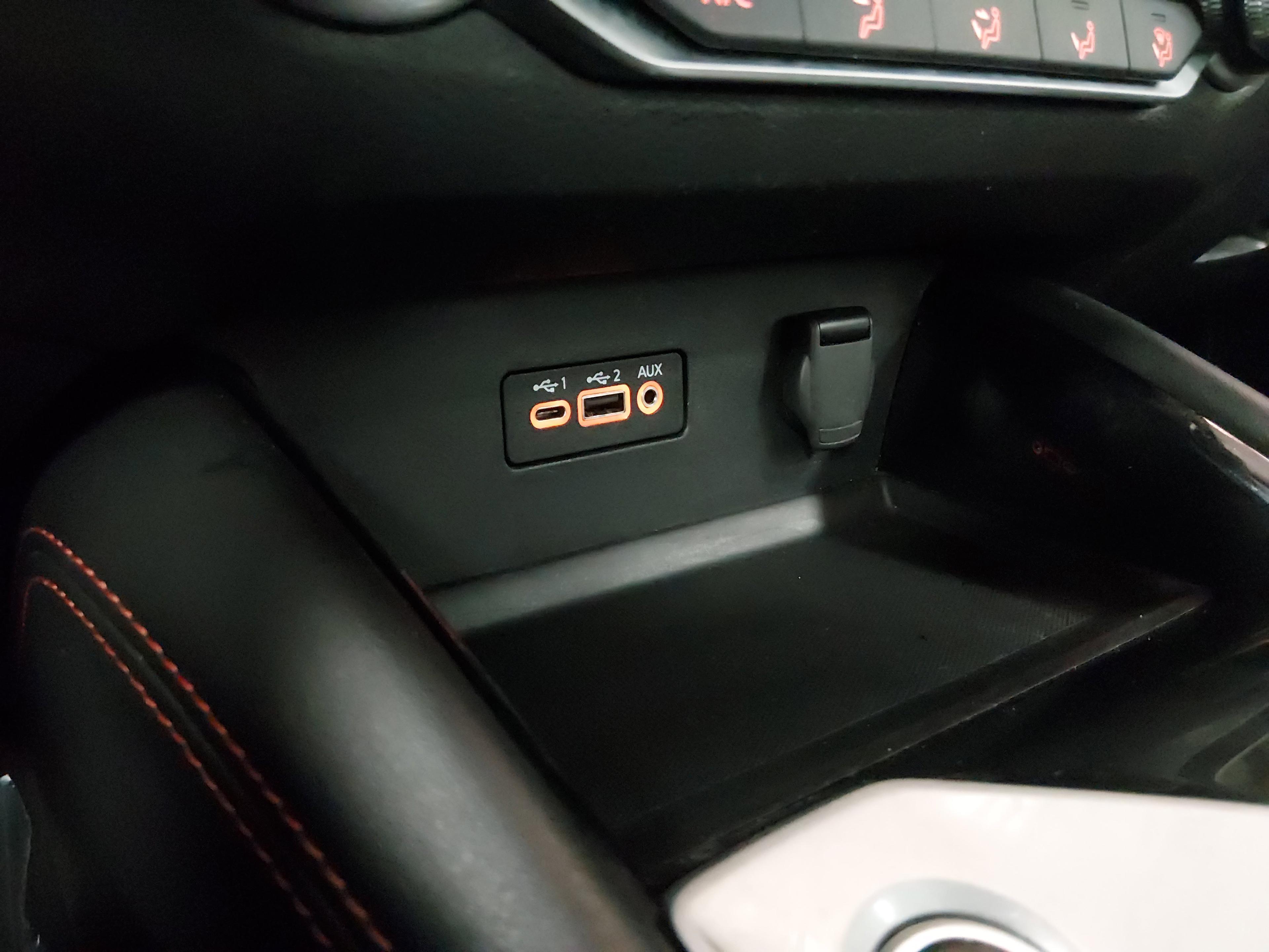 Nissan Altima 2.5 Sr Sedan - Thumbnail 18