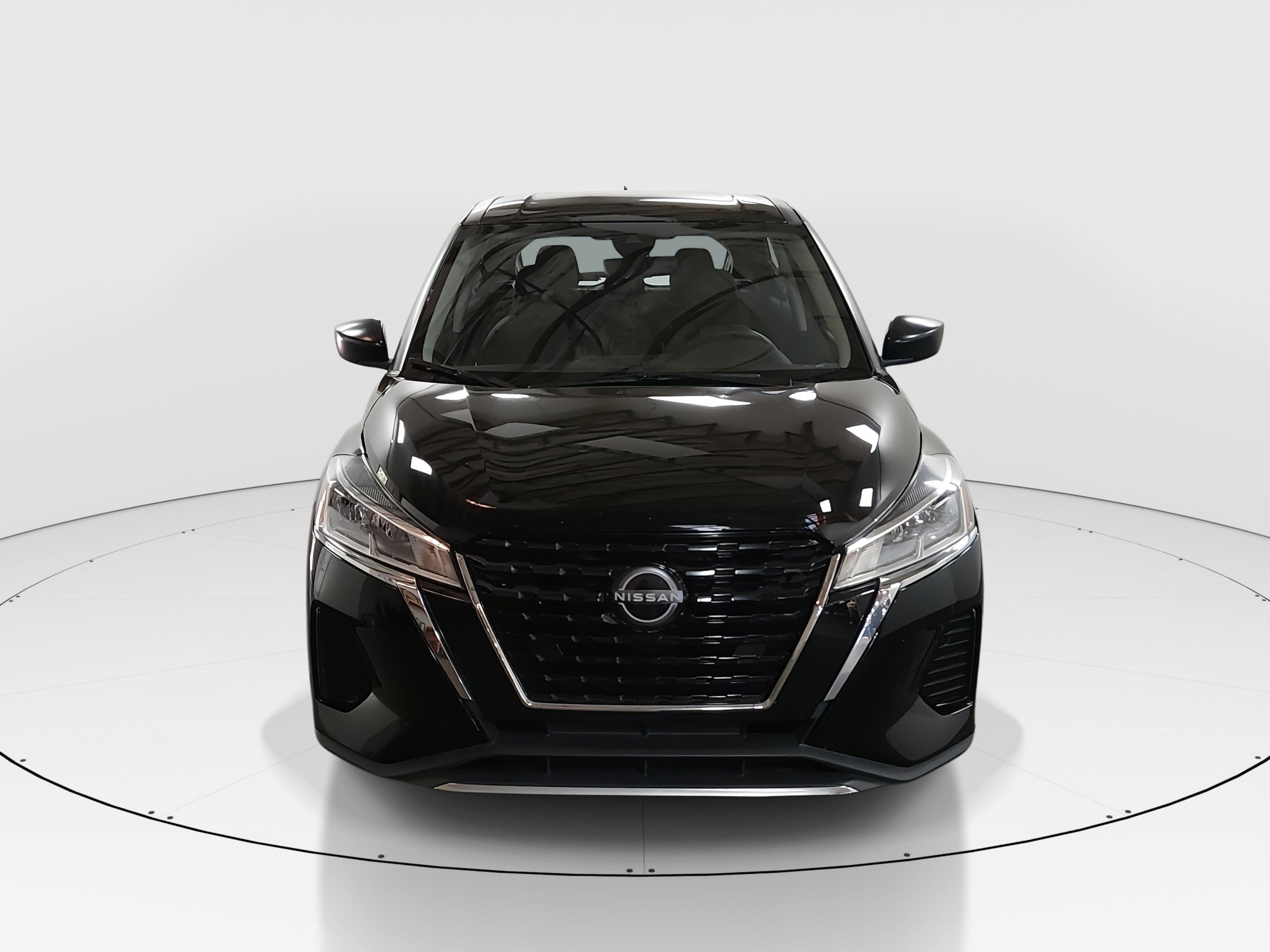 Nissan Kicks S Fwd - Thumbnail 2