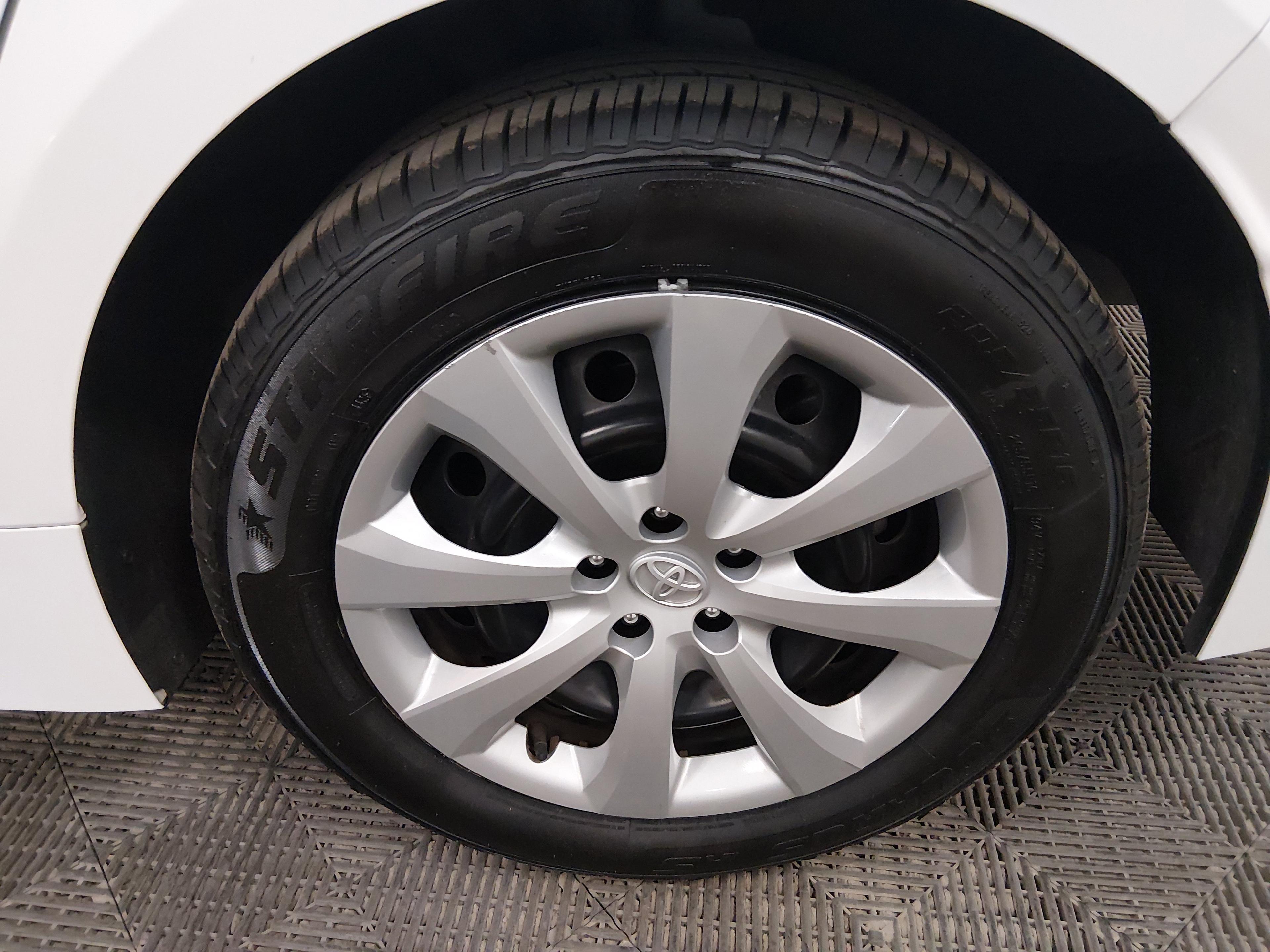 Toyota Corolla Le Cvt - Thumbnail 10