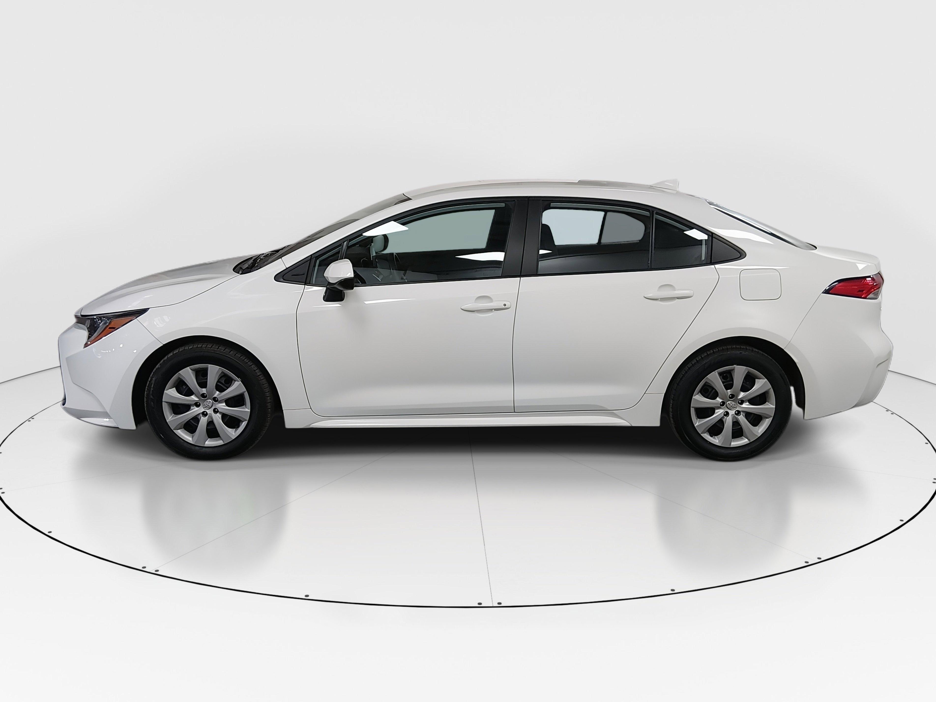 Toyota Corolla Le Cvt - Thumbnail 4