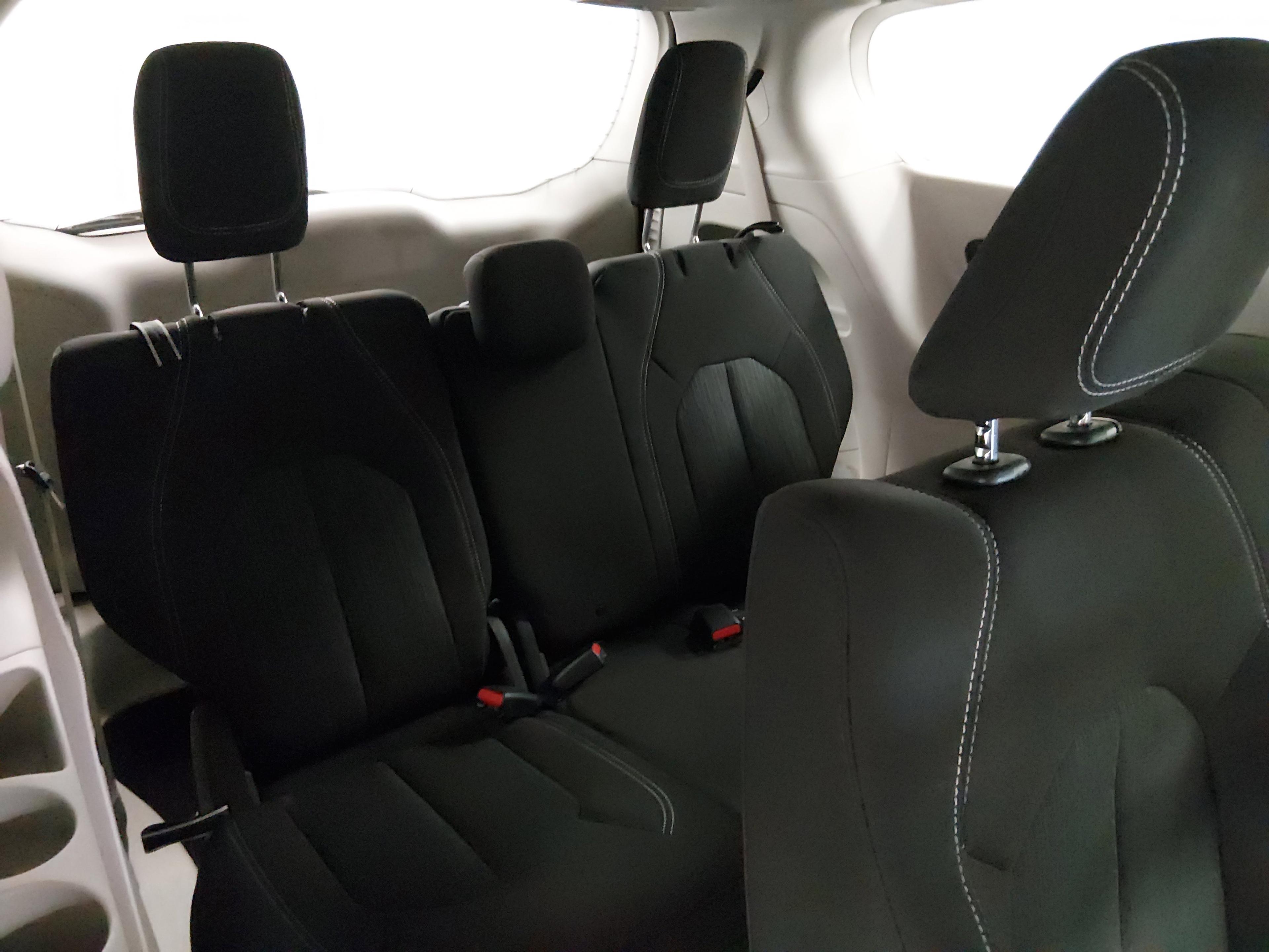 Chrysler Voyager L Fwd - Thumbnail 17