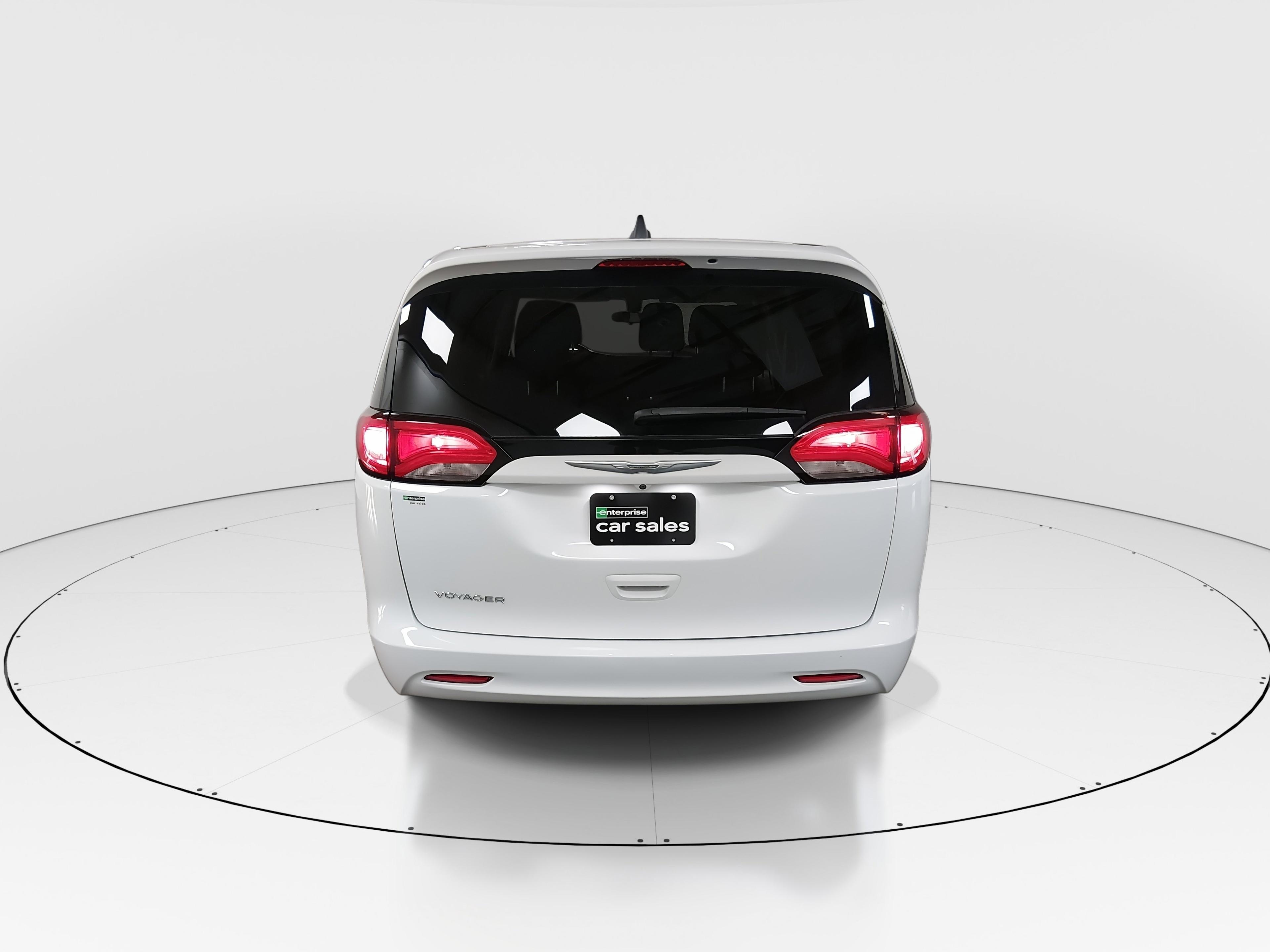 Chrysler Voyager L Fwd - Thumbnail 6