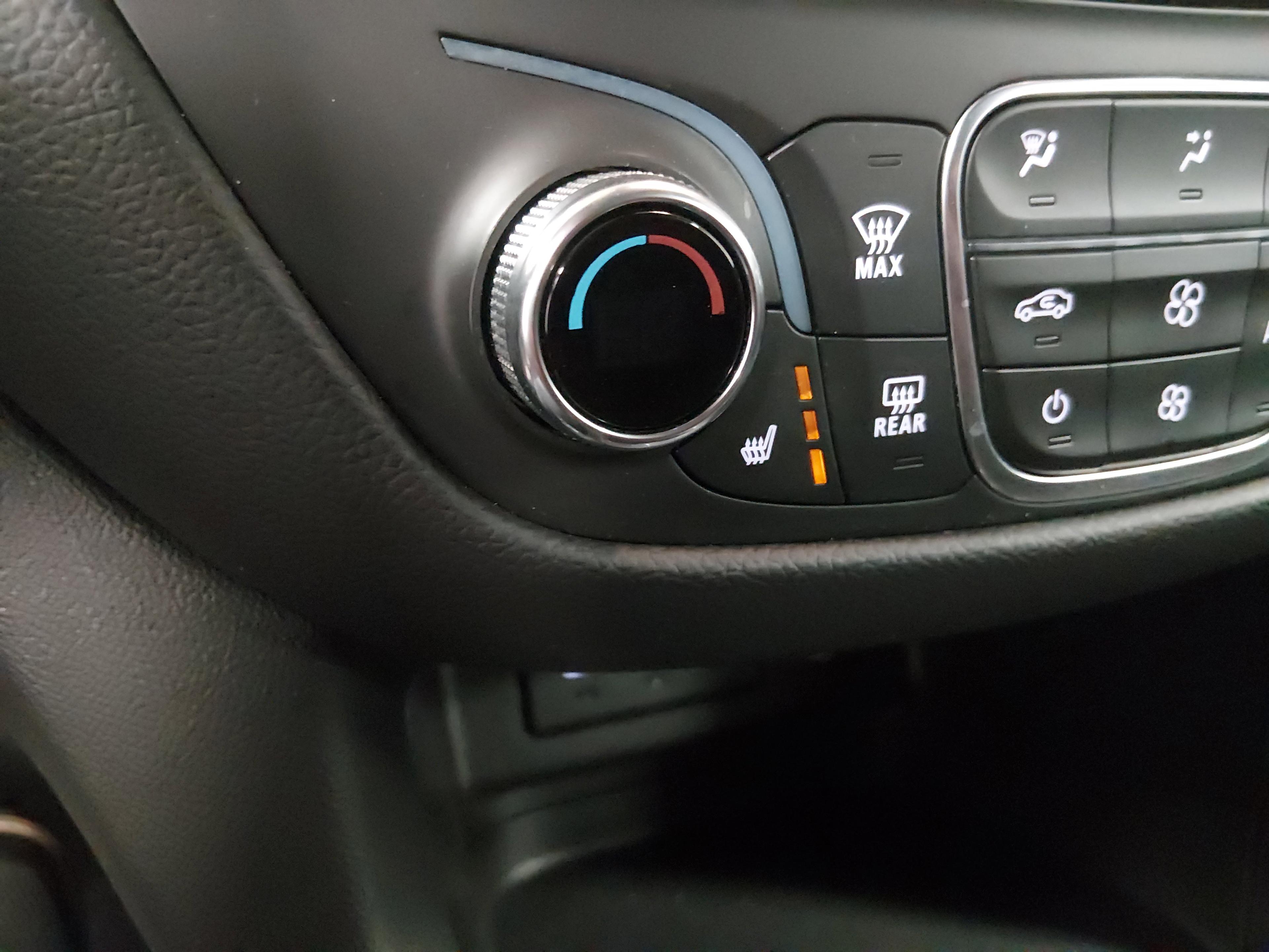 Chevrolet Equinox Fwd 4Dr Lt W/1Lt - Thumbnail 17