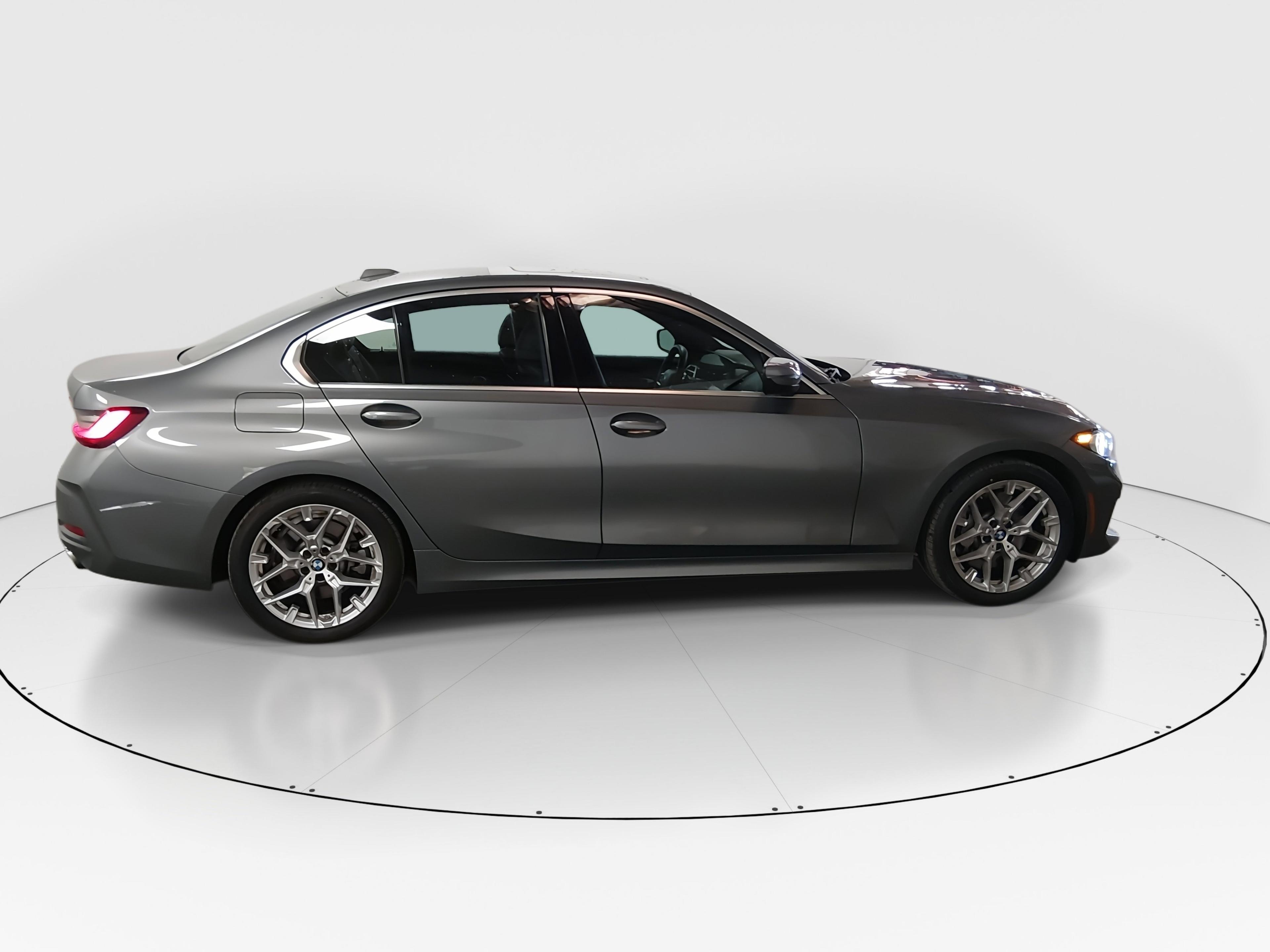 BMW 3 Series 330I Sedan - Thumbnail 8