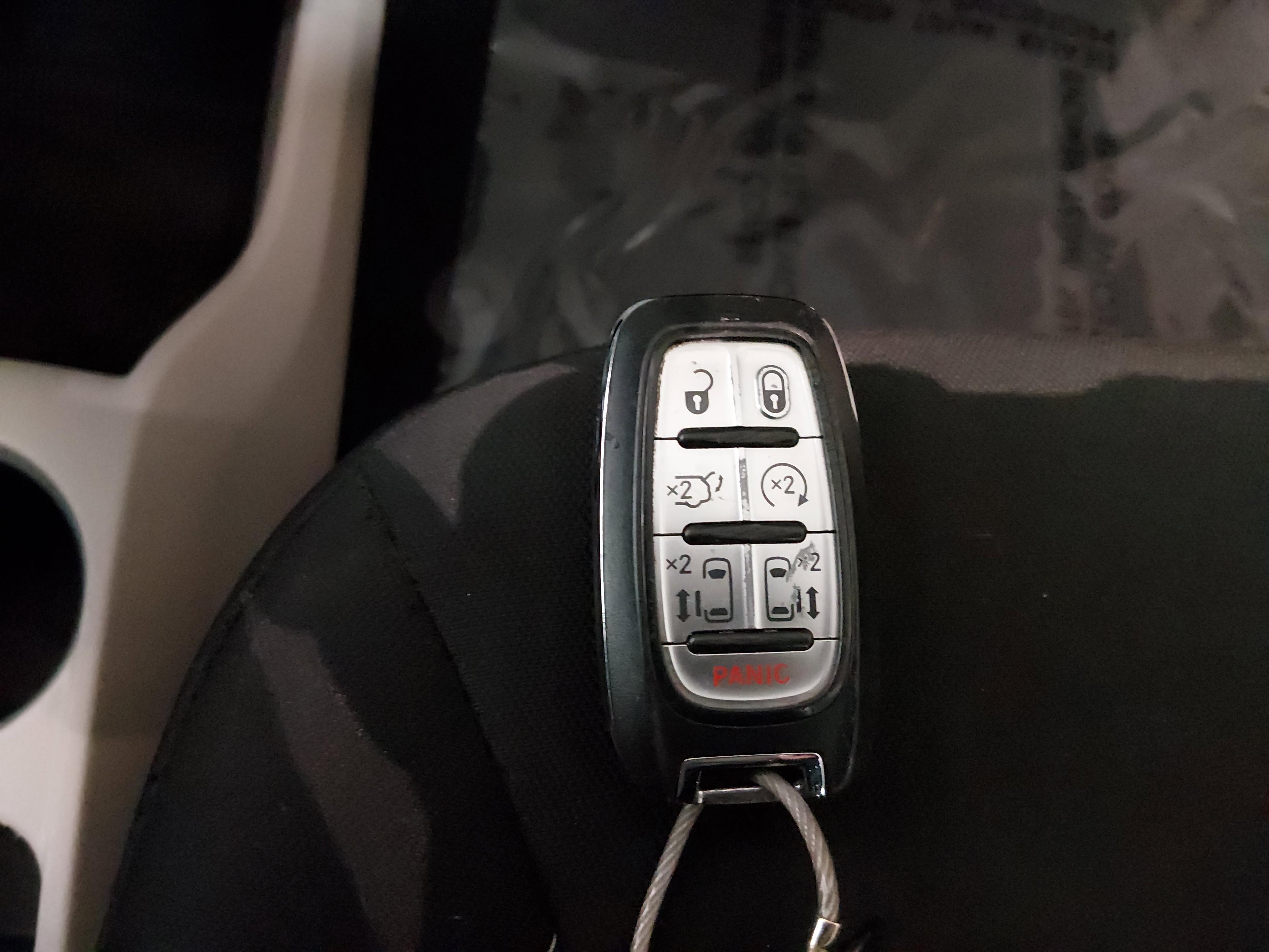 Chrysler Voyager Lx Fwd - Thumbnail 15