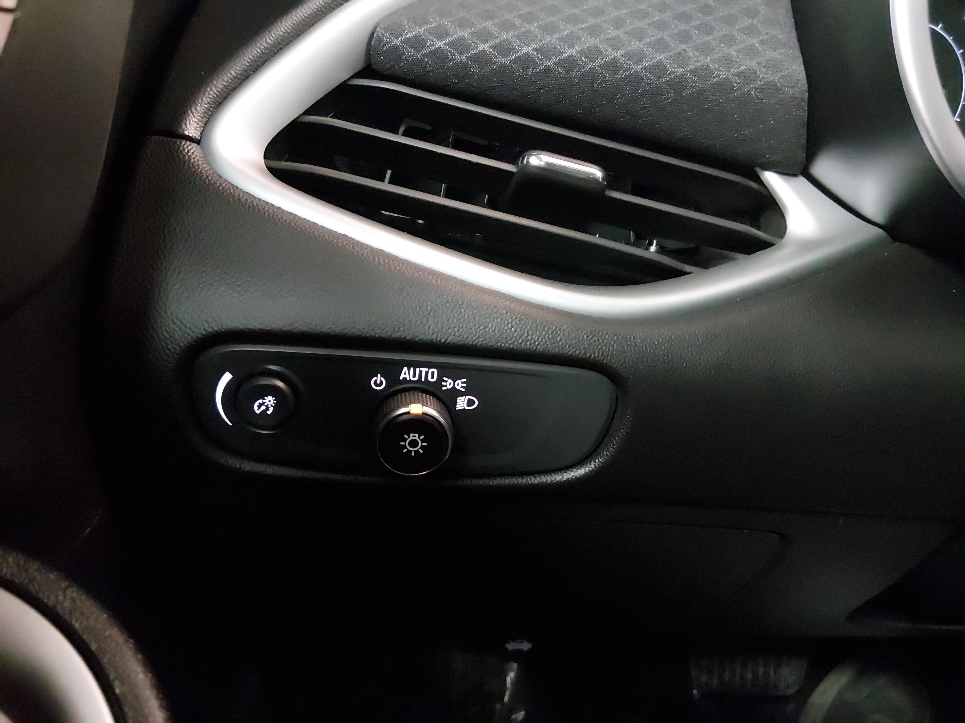 Chevrolet Malibu 4Dr Sdn 1Lt - Thumbnail 13