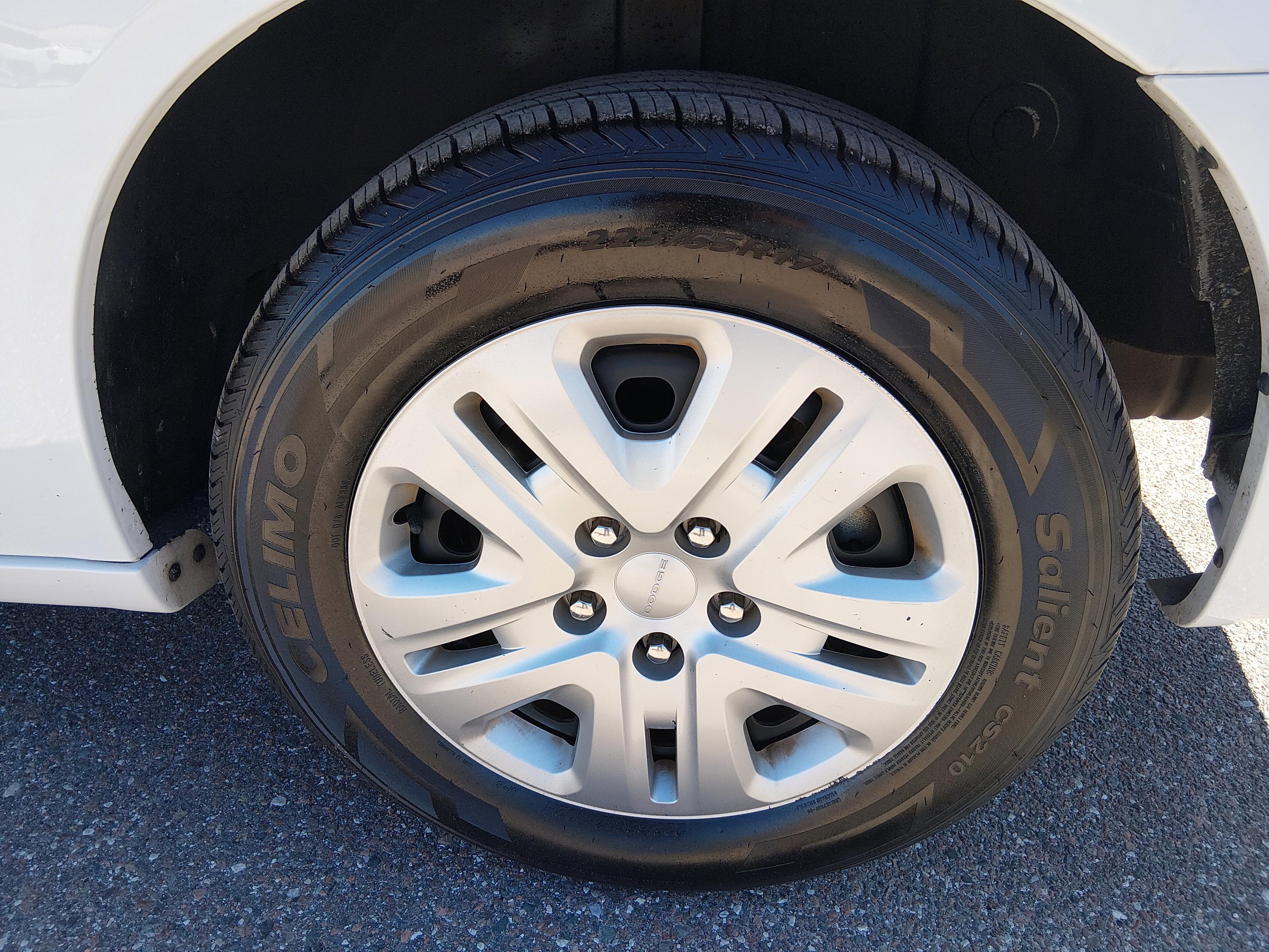 Dodge Grand Caravan - Thumbnail 10