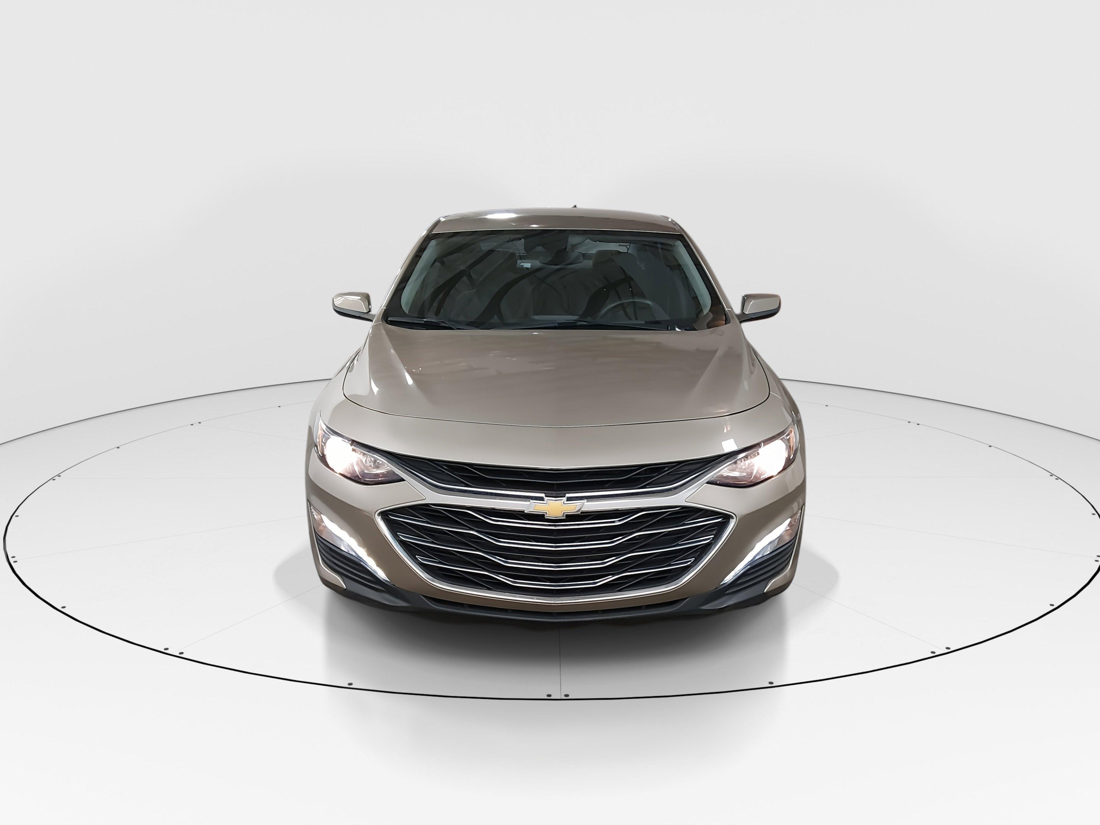Chevrolet Malibu 4Dr Sdn 1Lt - Thumbnail 2
