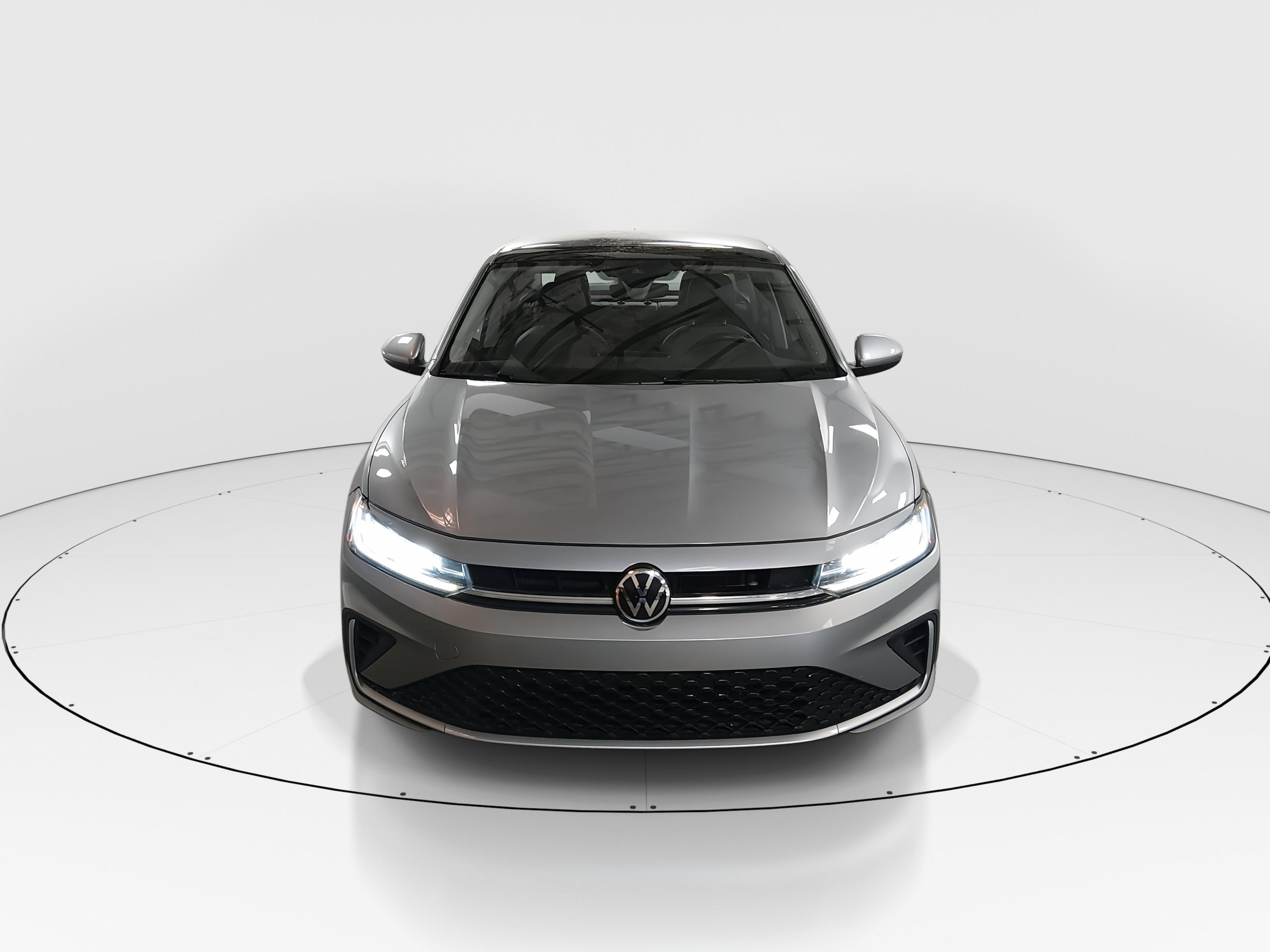 Volkswagen Jetta Se Auto - Thumbnail 2