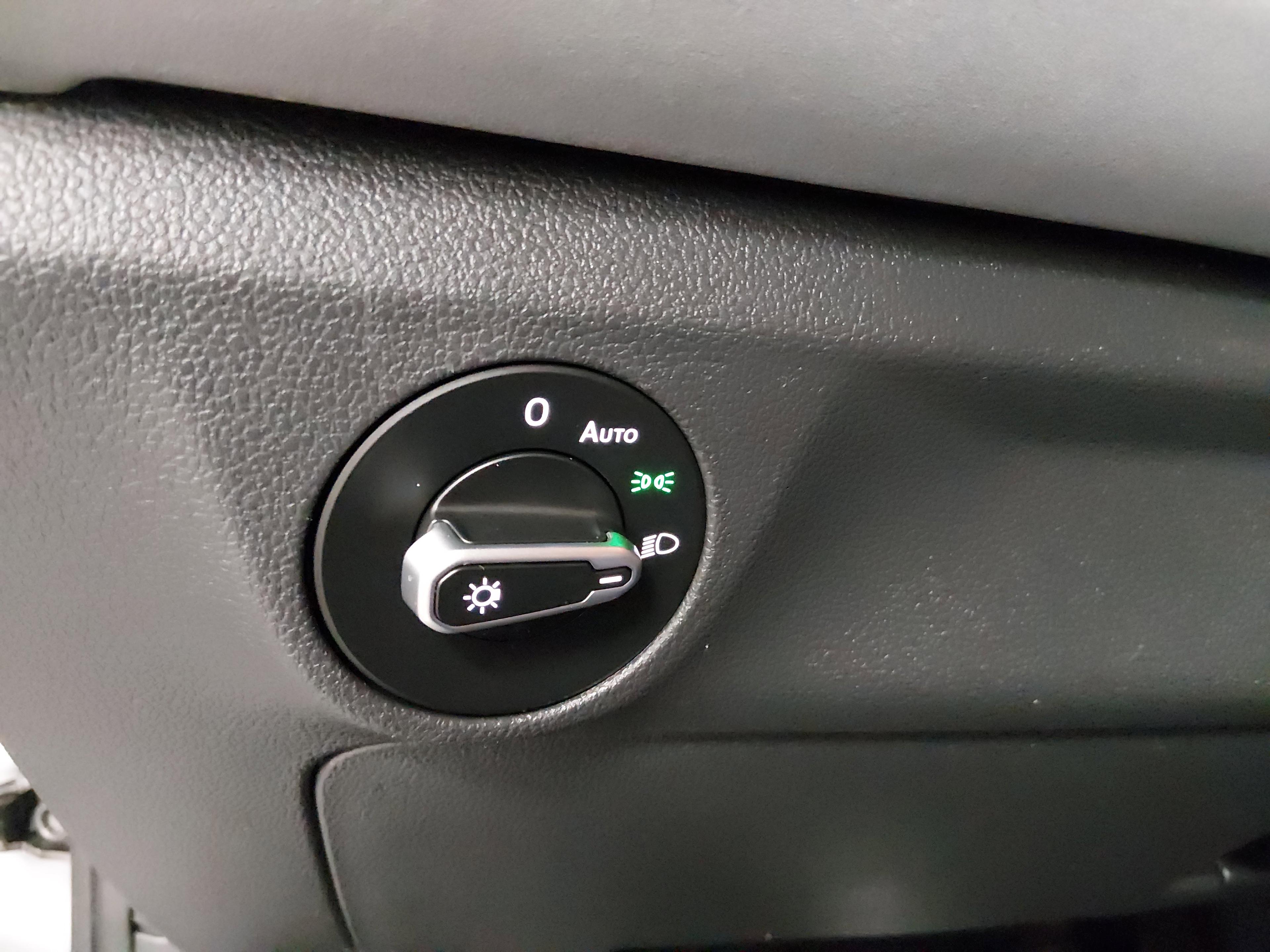 Volkswagen Jetta Se Auto - Thumbnail 13