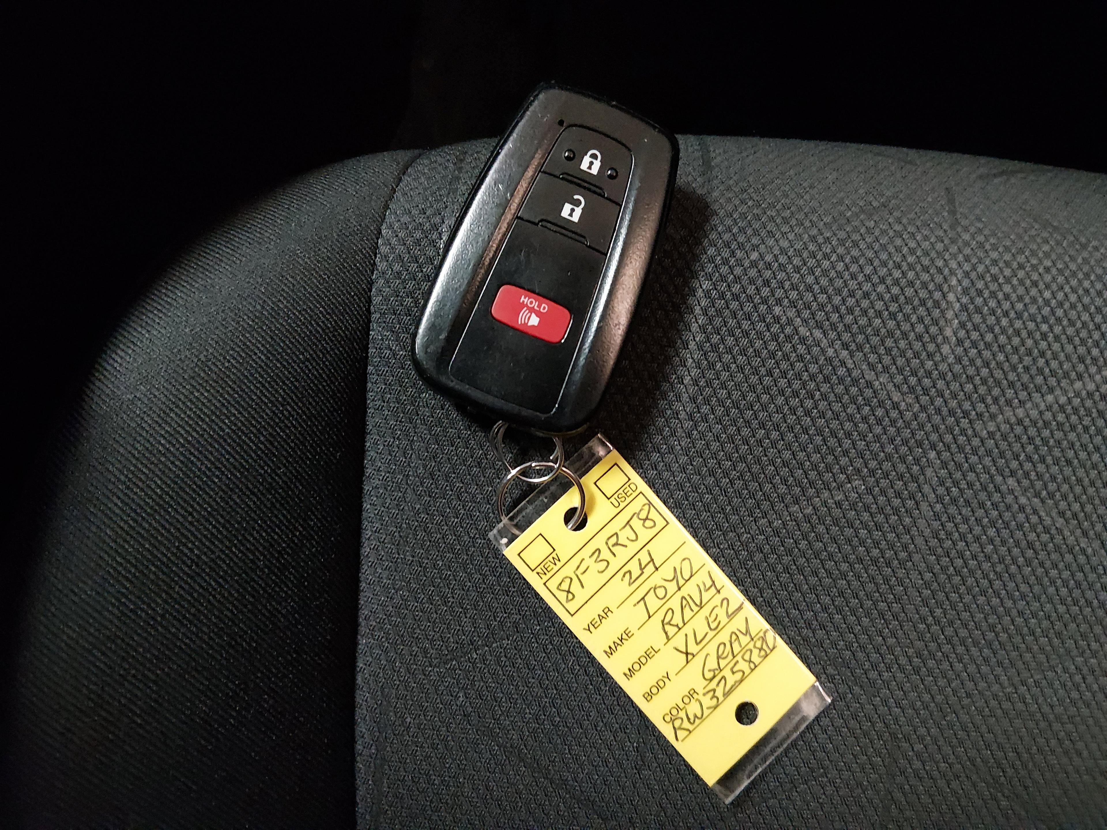 Toyota Rav4 Xle Fwd - Thumbnail 15