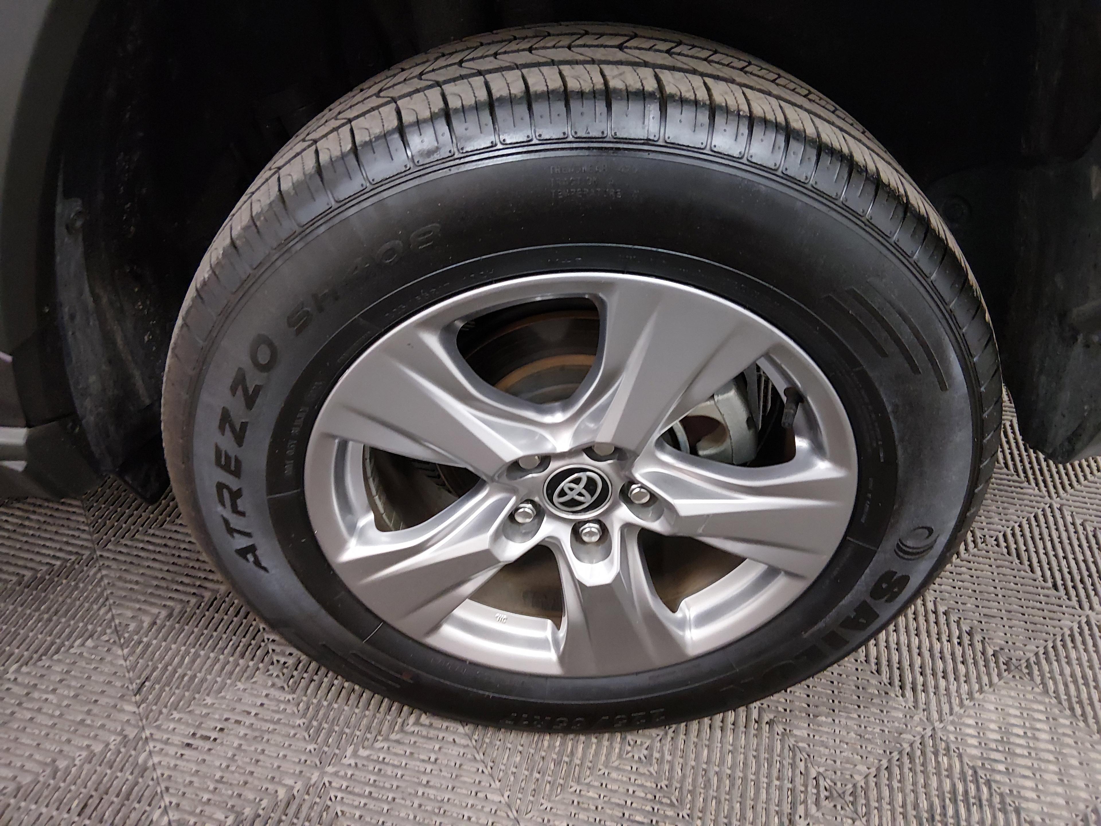 Toyota Rav4 Xle Fwd - Thumbnail 10