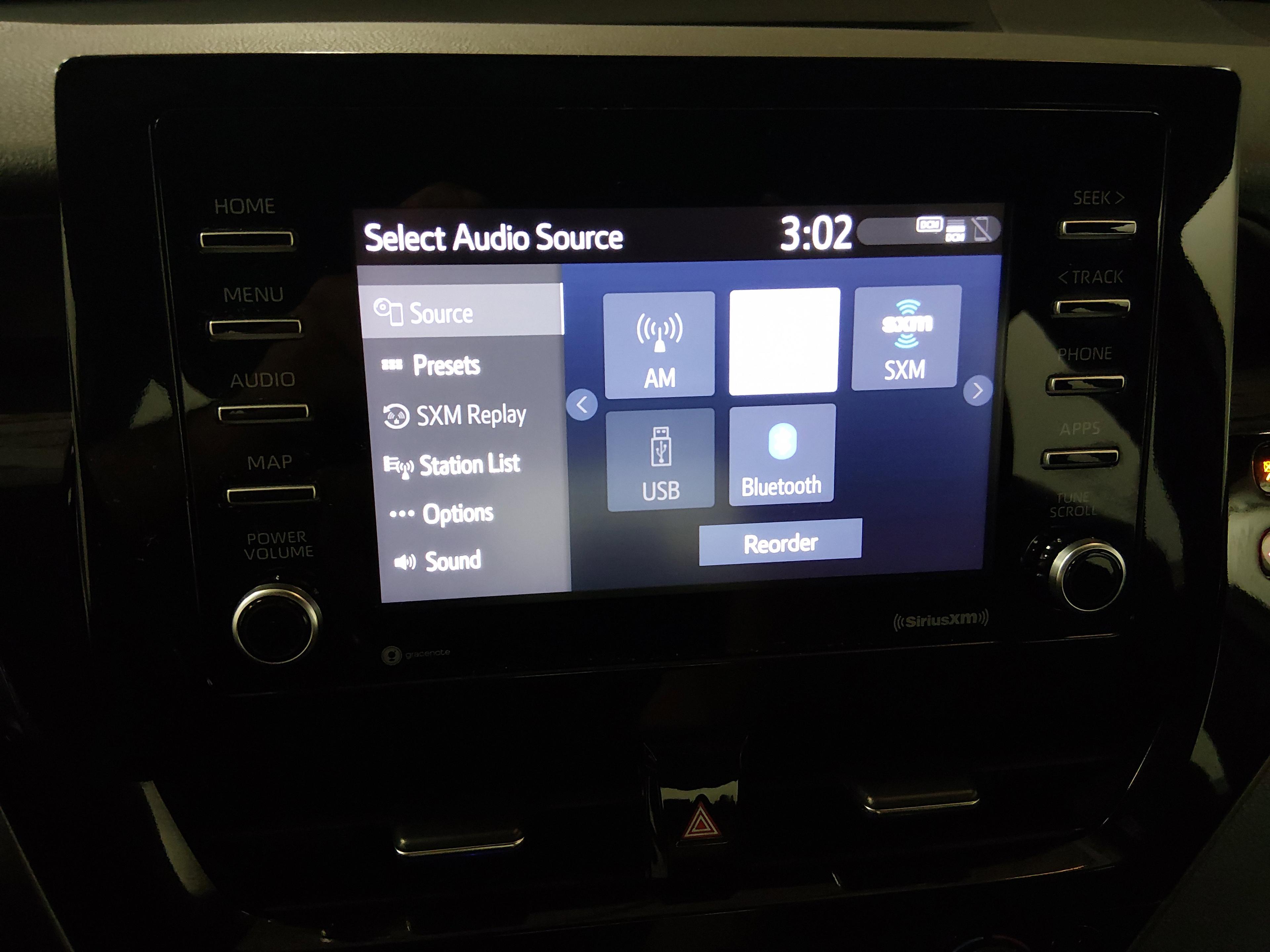 Toyota Camry Se Auto - Thumbnail 19