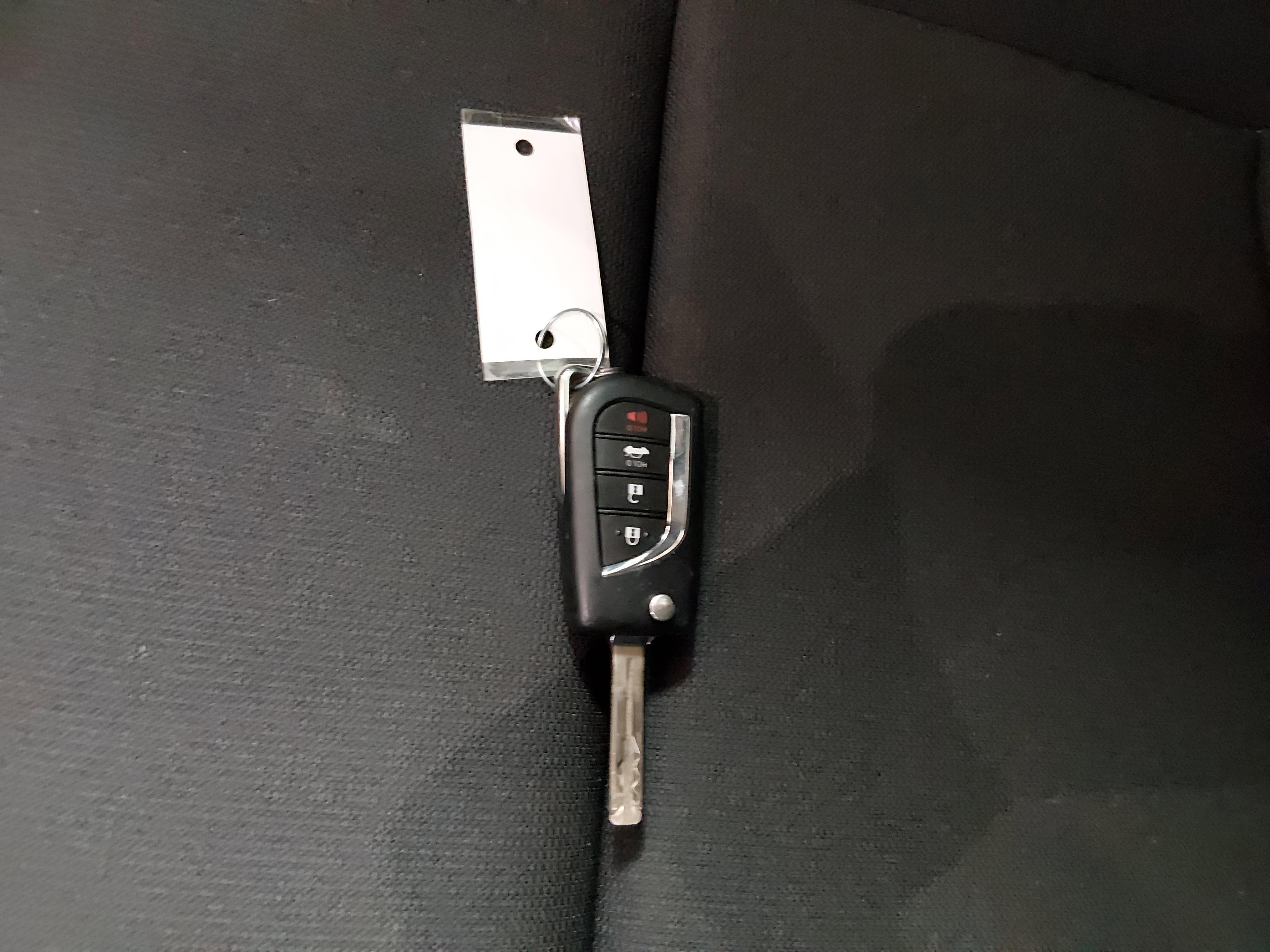 Toyota Corolla Le Cvt - Thumbnail 15