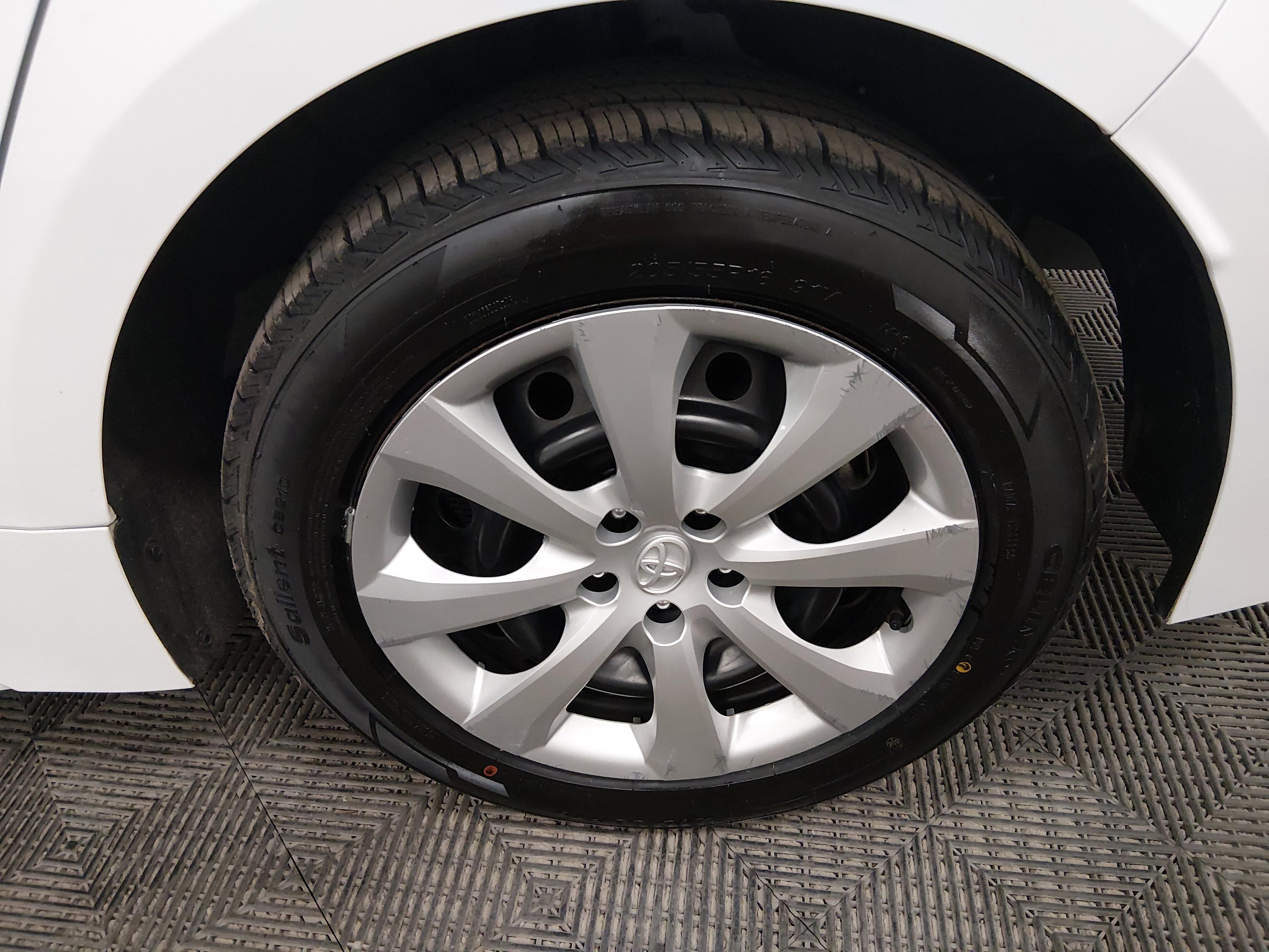 Toyota Corolla Le Cvt - Thumbnail 10