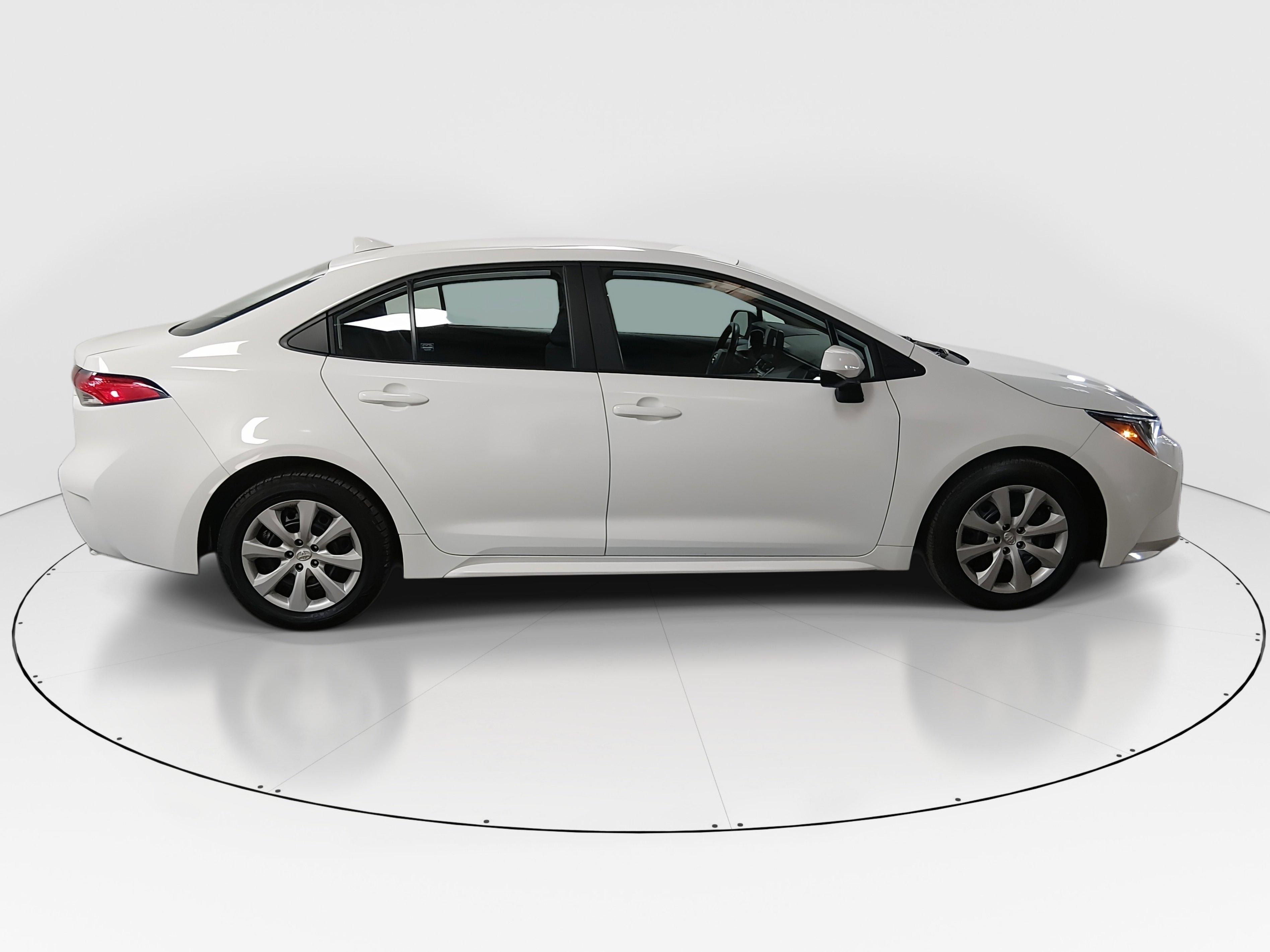 Toyota Corolla Le Cvt - Thumbnail 8