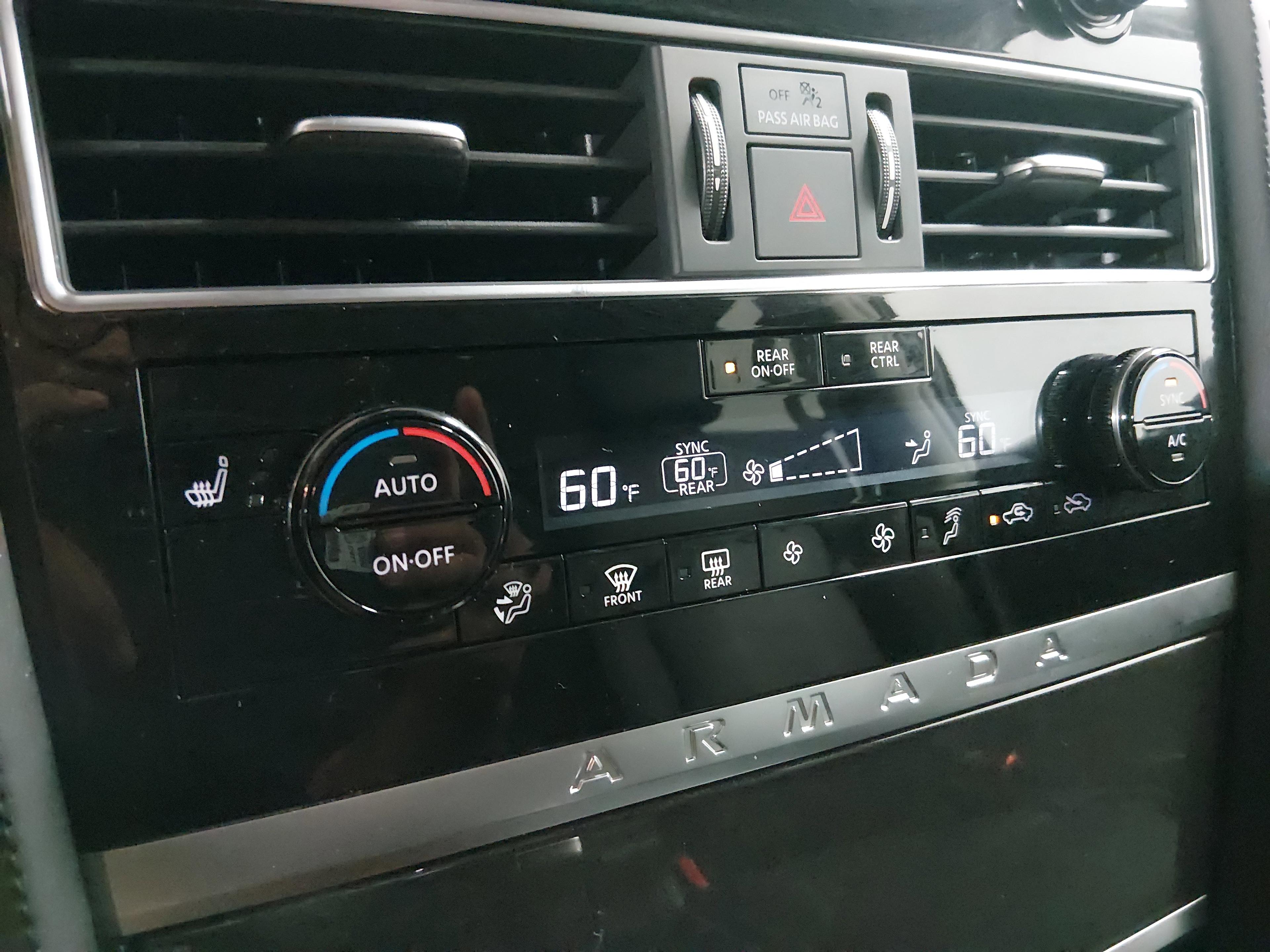 Nissan Armada 4X2 Sv - Thumbnail 20