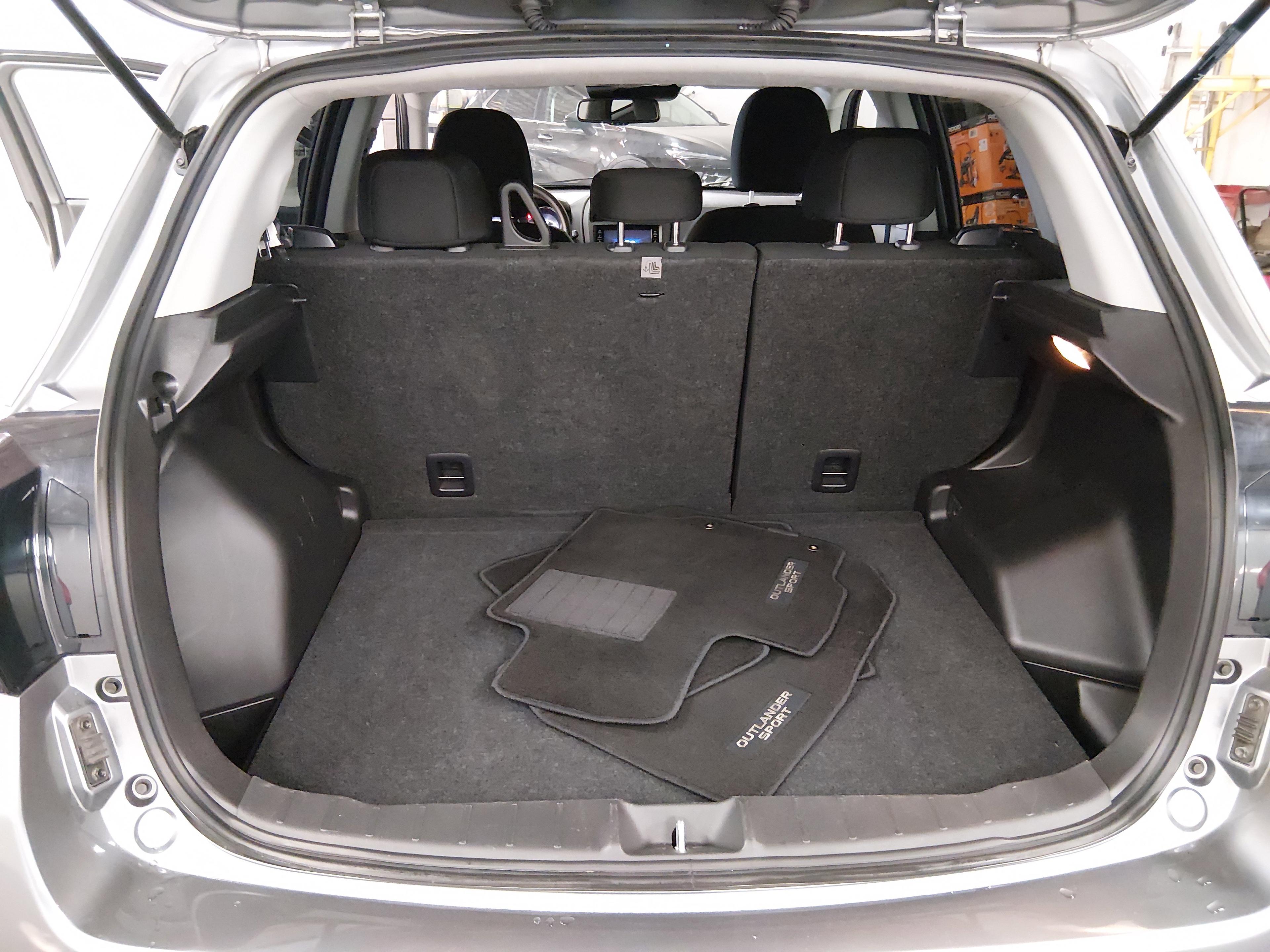 Mitsubishi Outlander Sport Es 2.0 Awc - Thumbnail 11