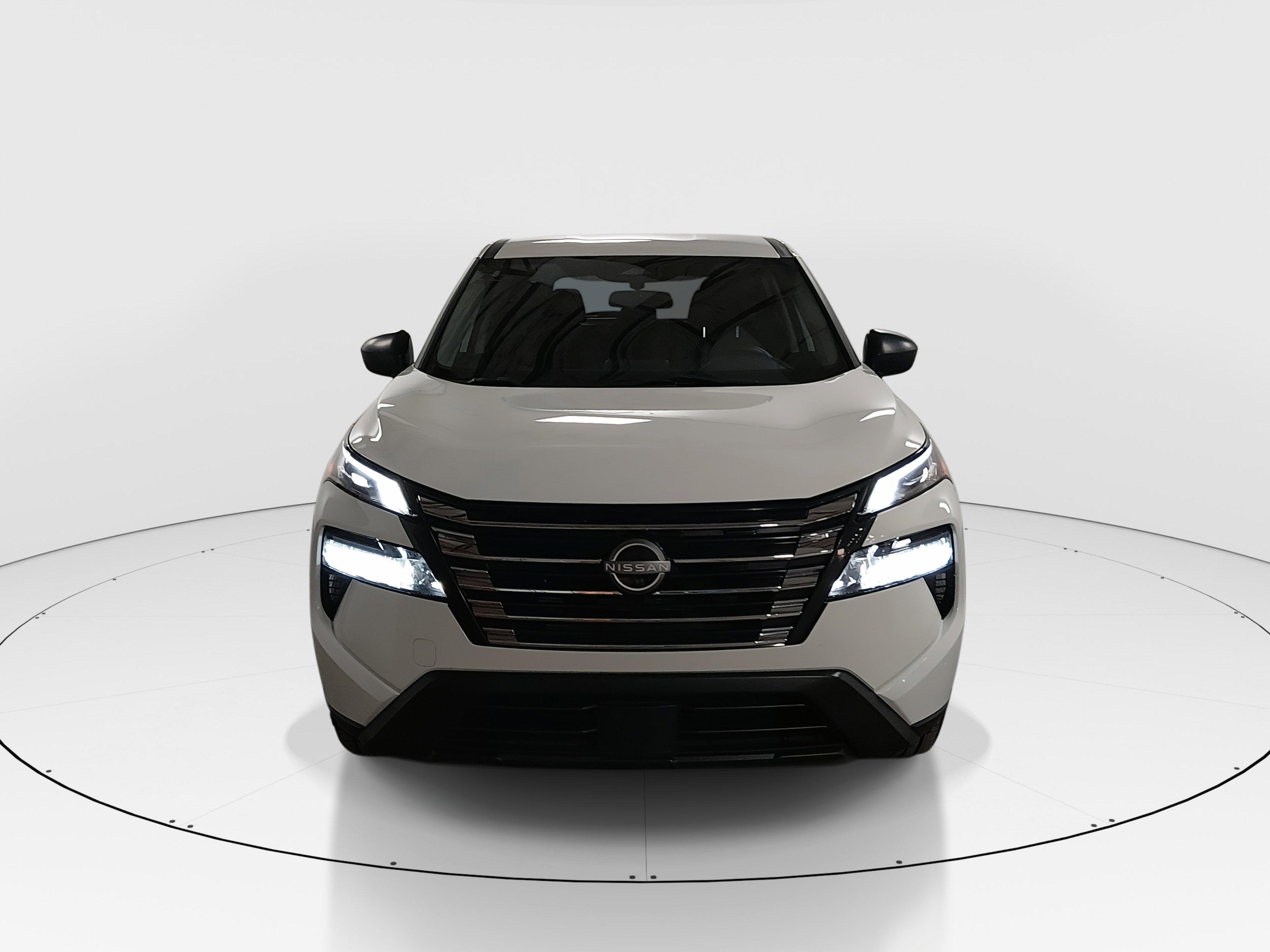 Nissan Rogue Fwd S - Thumbnail 2