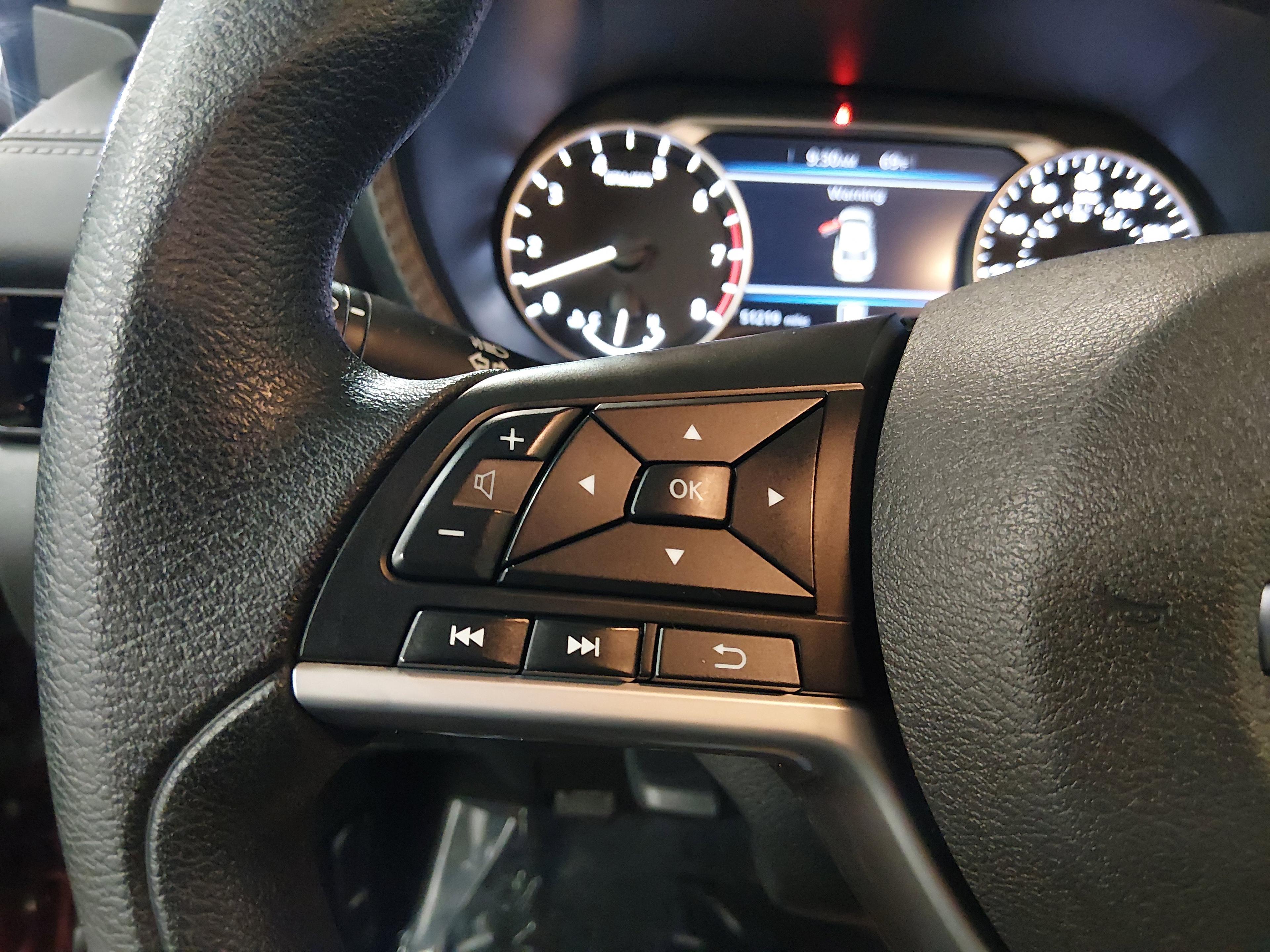 Nissan Sentra Sv Cvt - Thumbnail 12