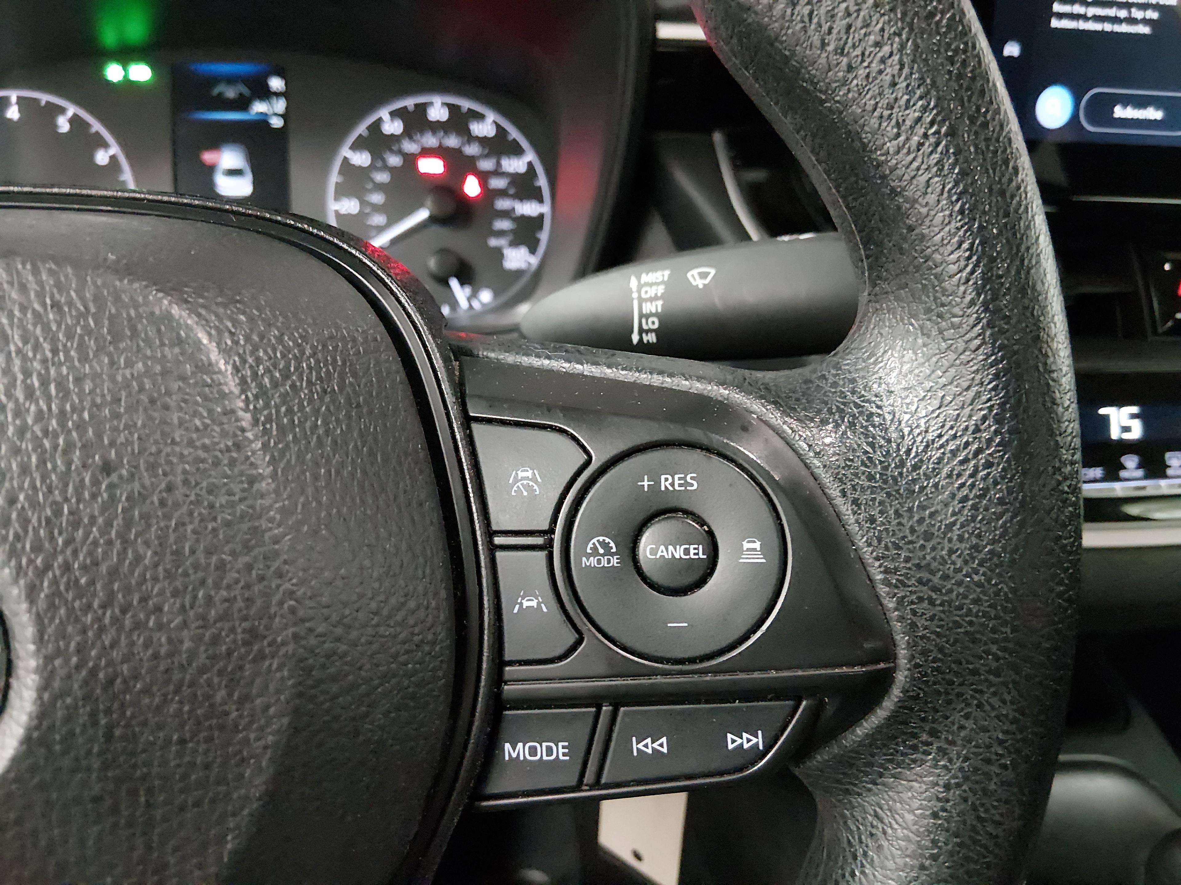 Toyota Corolla Le Cvt - Thumbnail 17